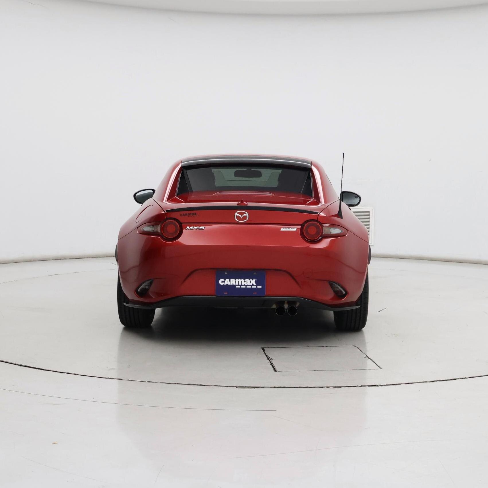 Thumbnail: 2017 Mazda MX-5 Miata - 6