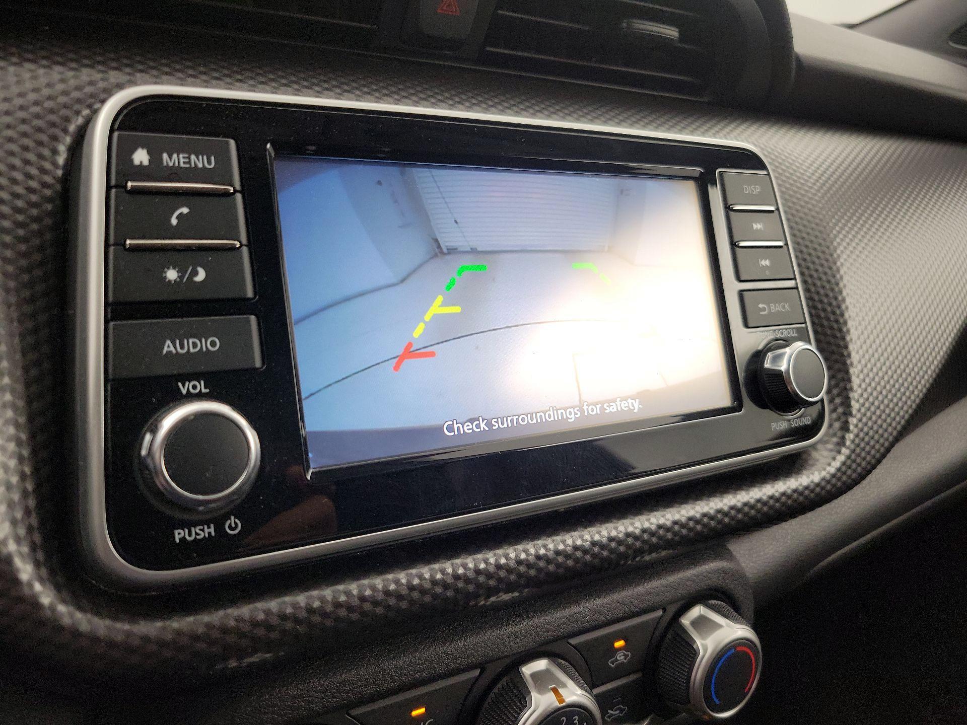 Thumbnail: 2020 Nissan Kicks - 14