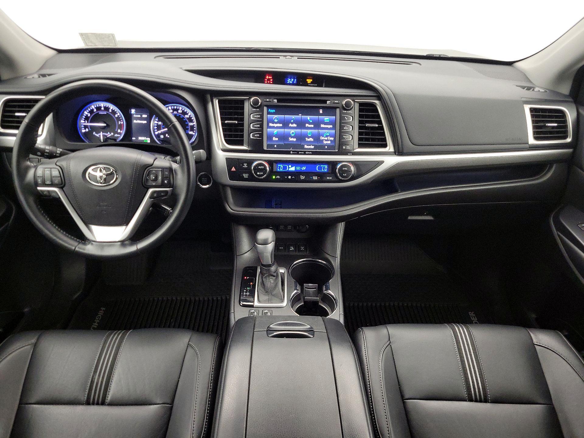 Thumbnail: 2018 Toyota Highlander - 9