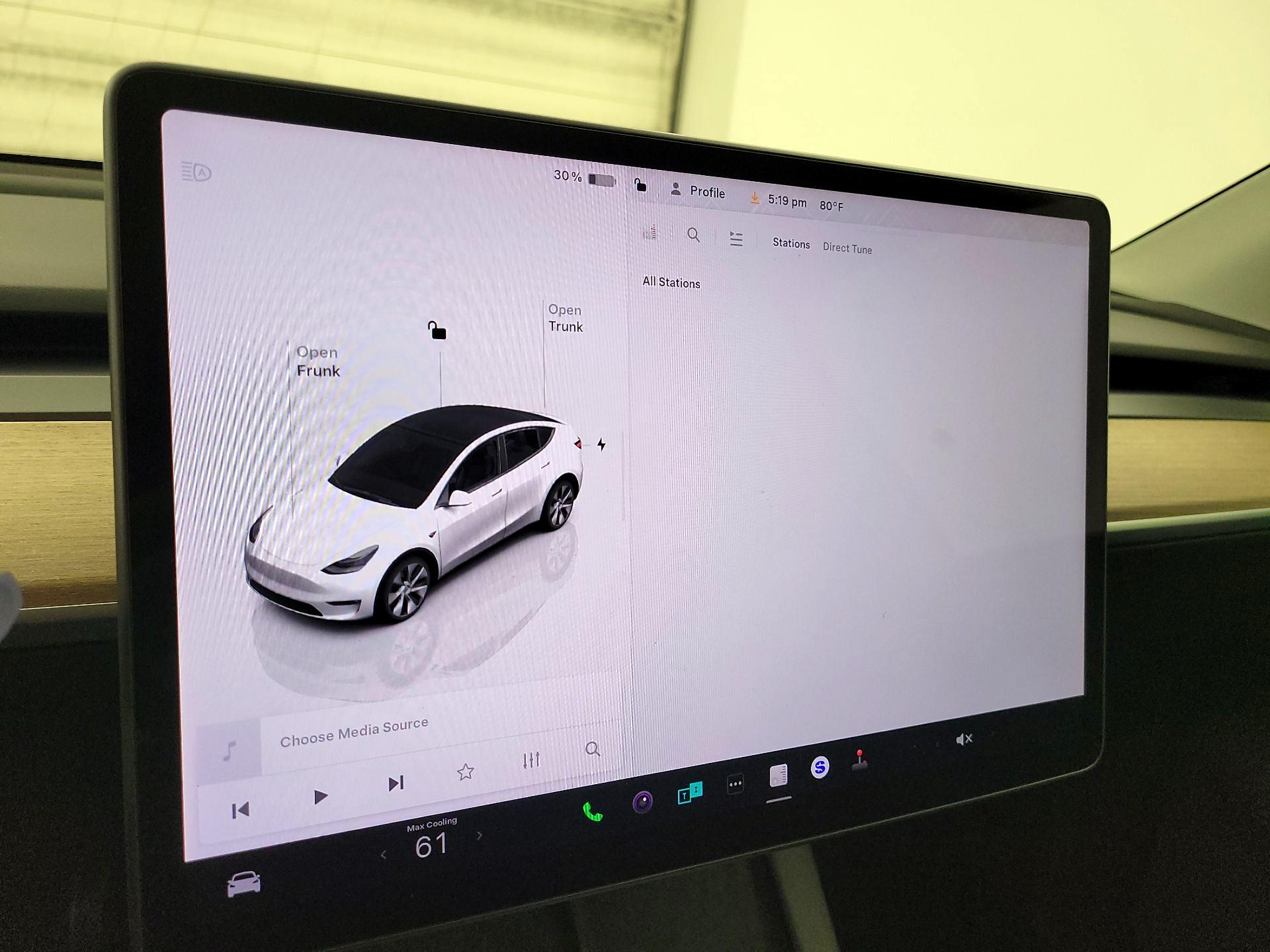 Thumbnail: 2022 Tesla Model Y - 15