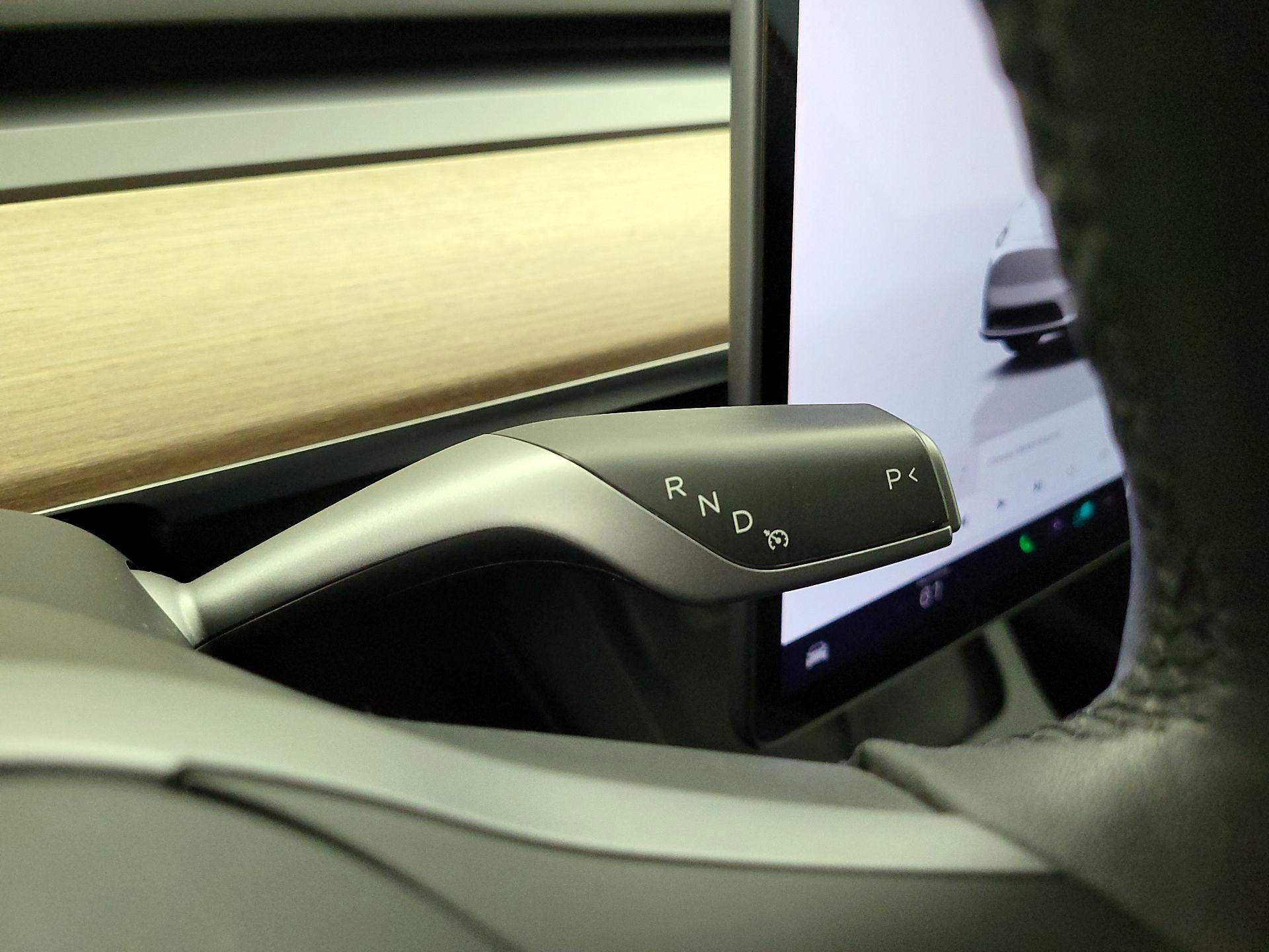 Thumbnail: 2022 Tesla Model Y - 17