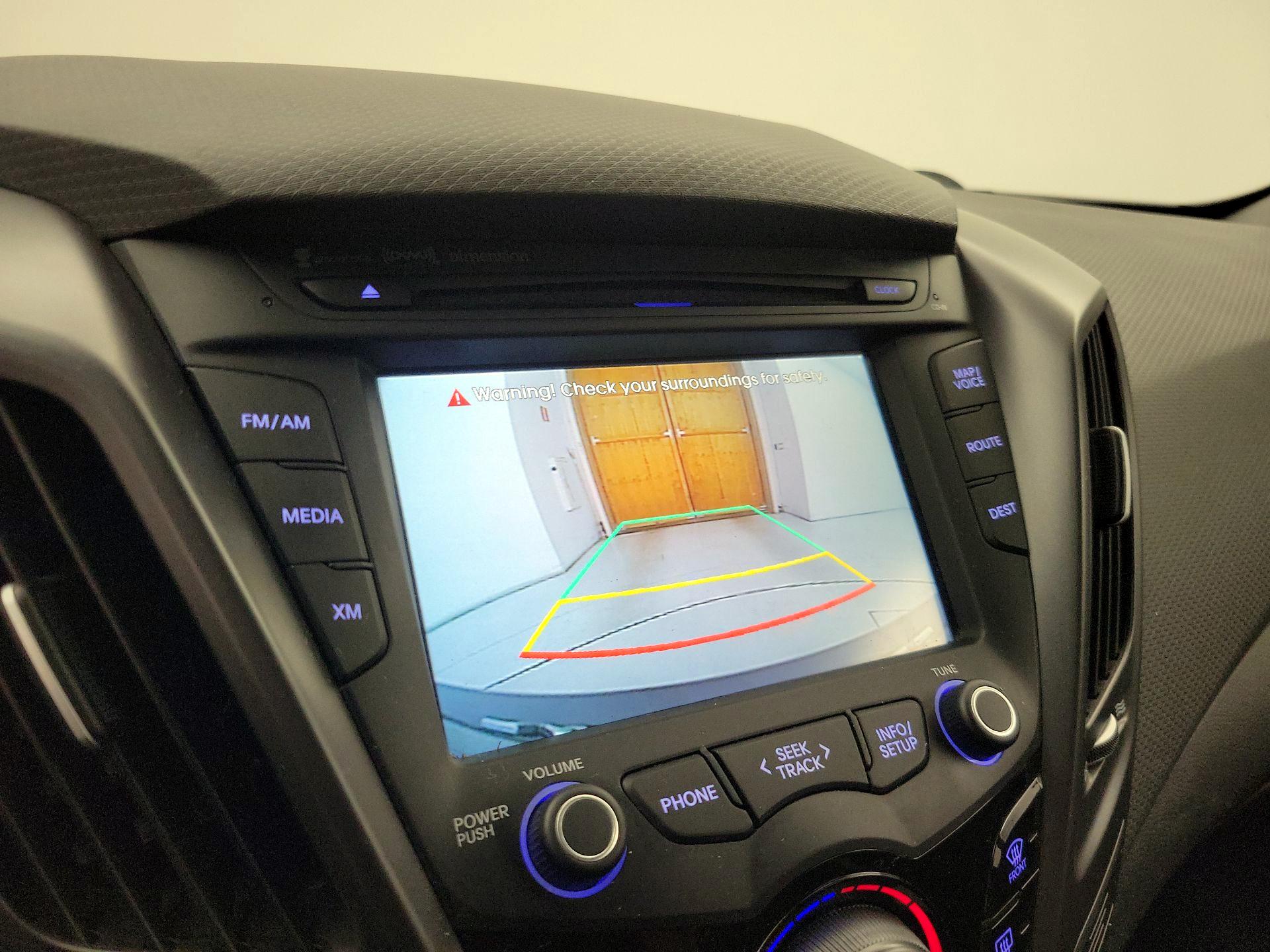 Thumbnail: 2015 Hyundai Veloster - 15