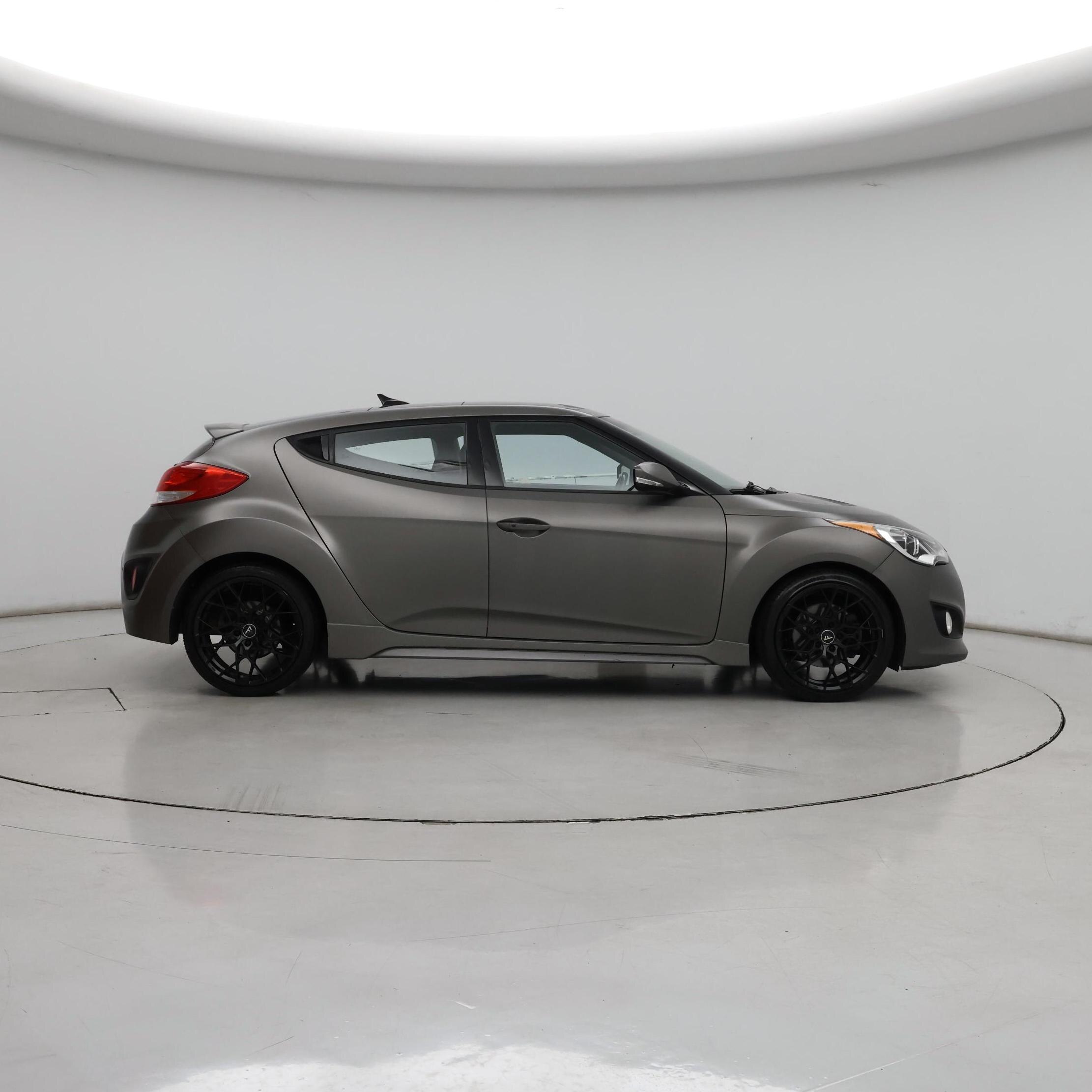 Thumbnail: 2015 Hyundai Veloster - 7