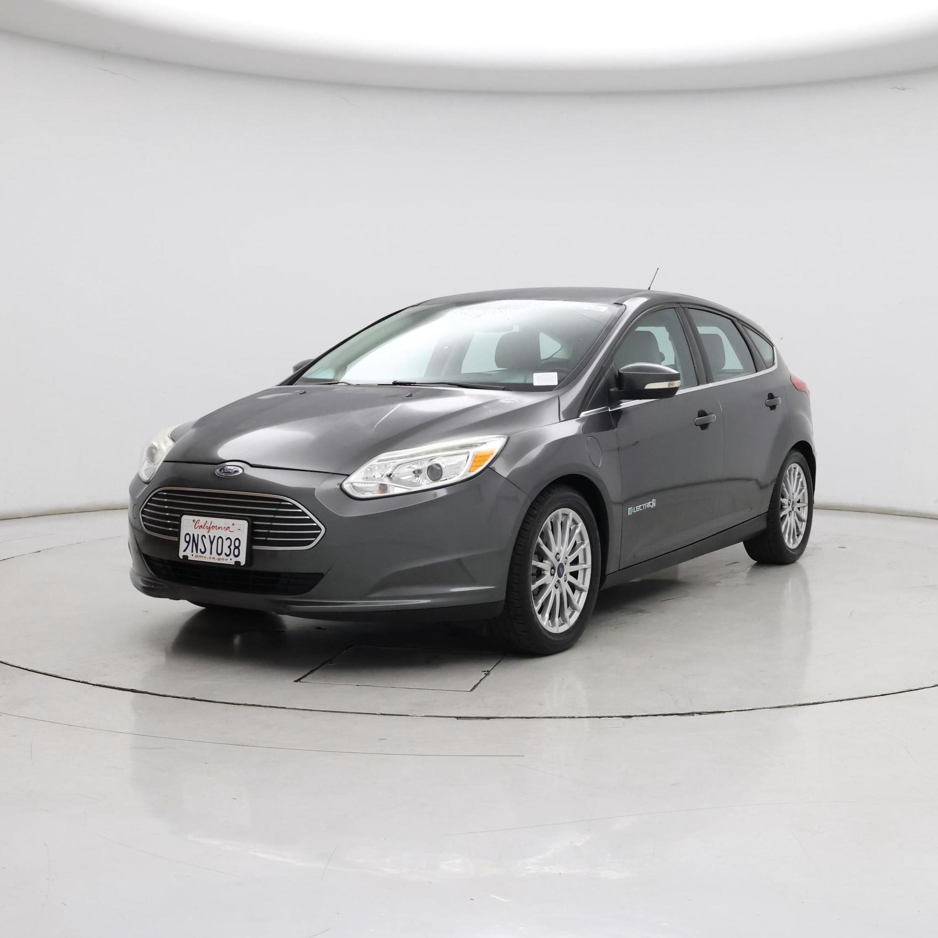 Thumbnail: 2016 Ford Focus - 4