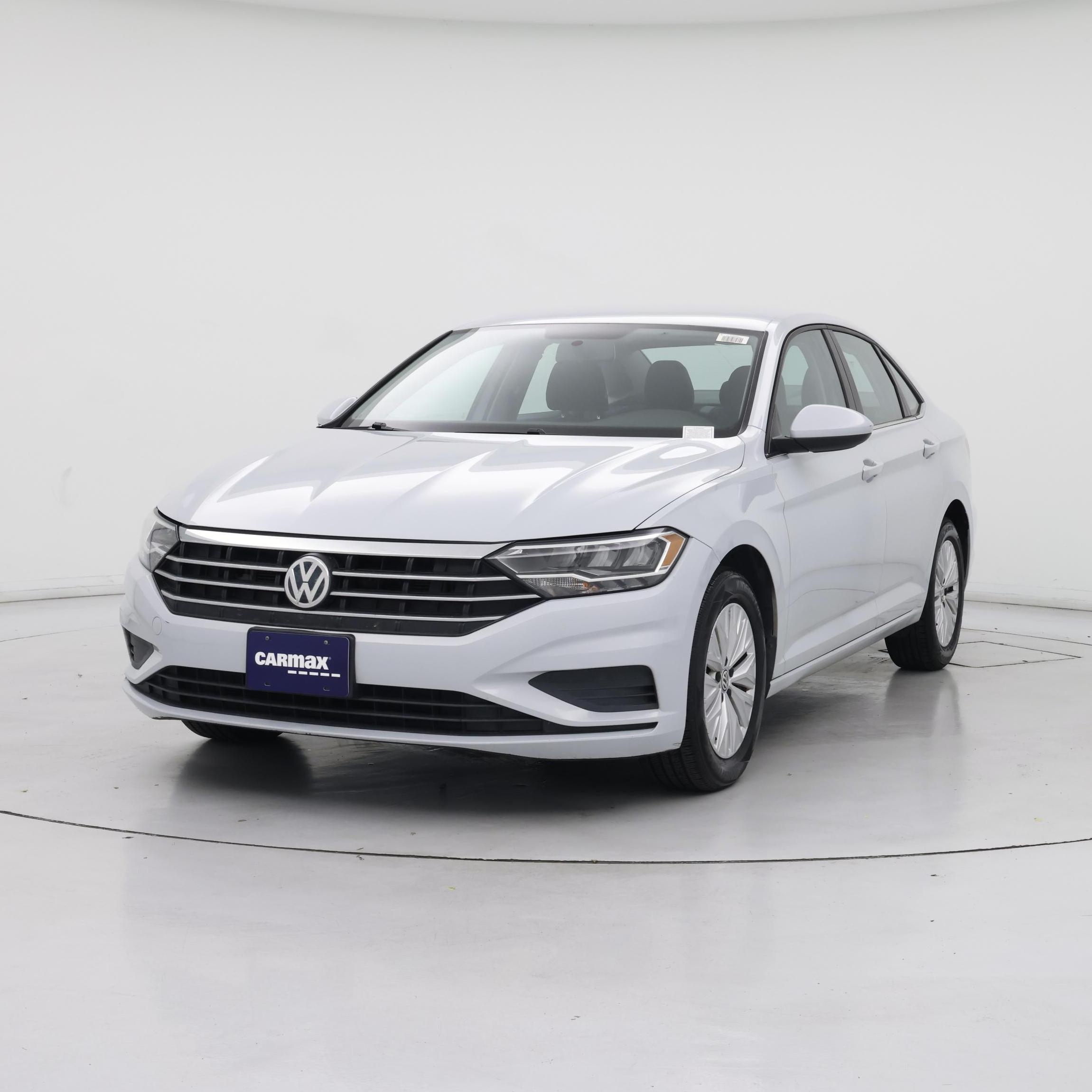 Thumbnail: 2019 Volkswagen Jetta - 4