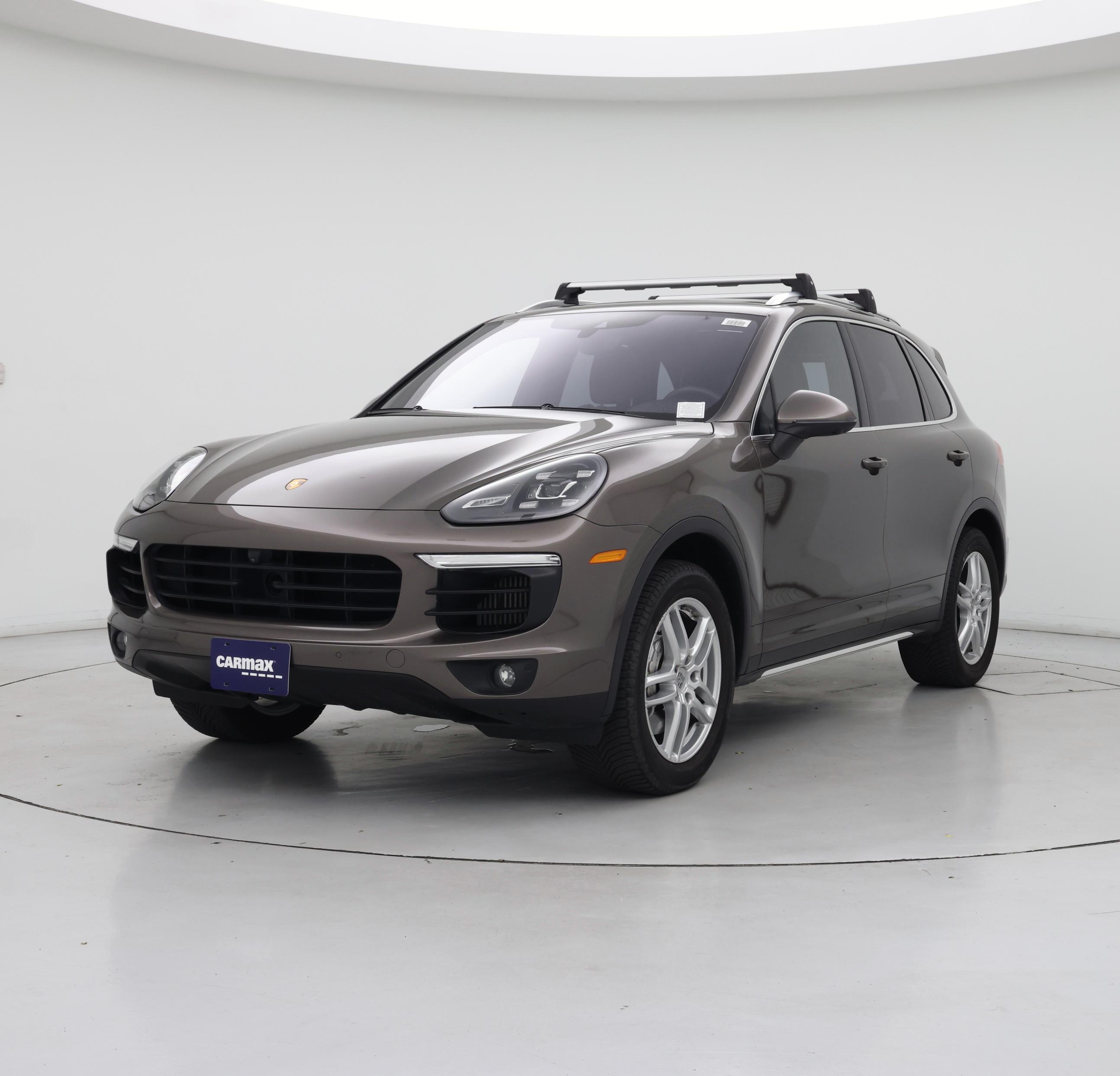 Thumbnail: 2016 Porsche Cayenne - 4