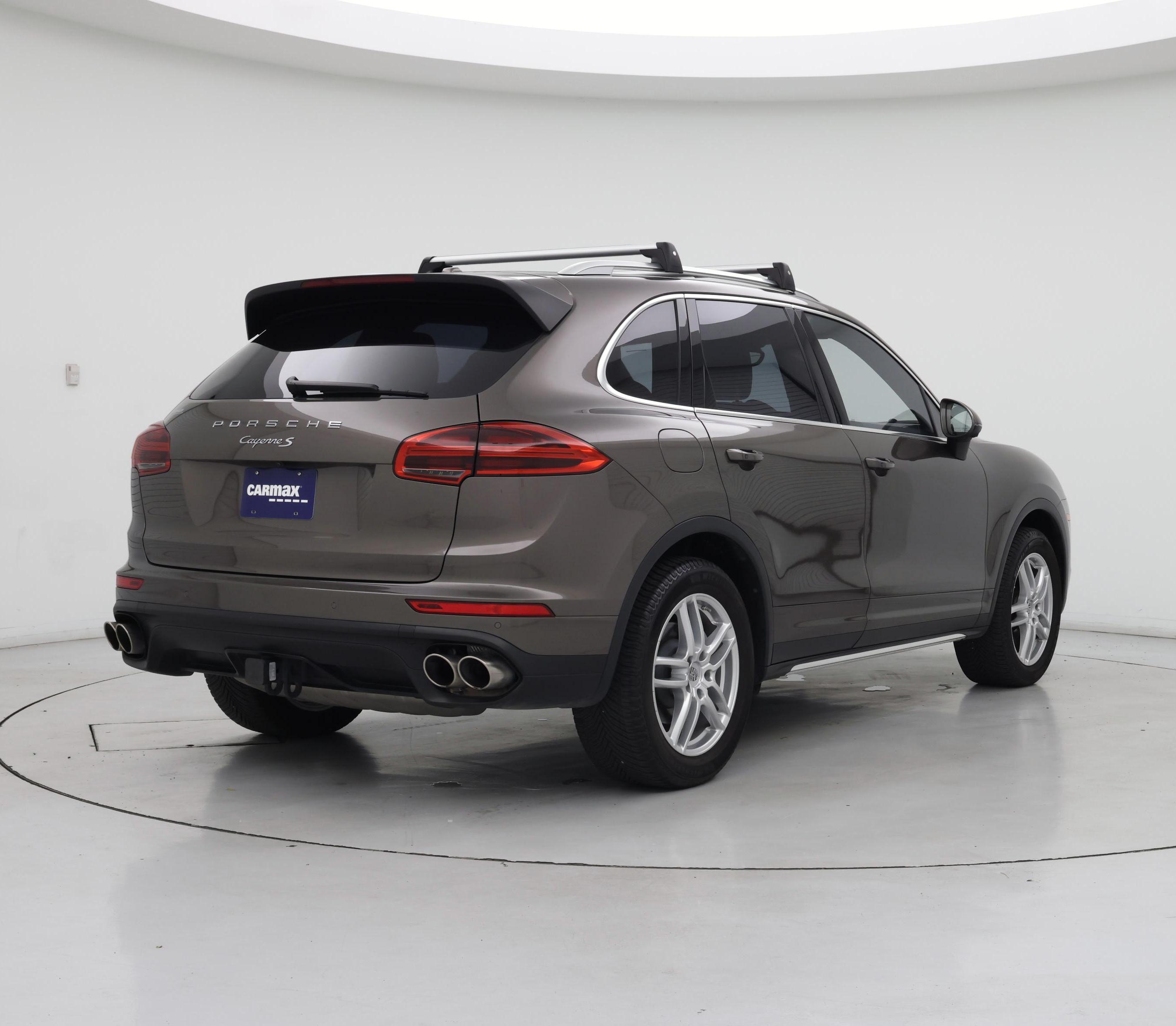 Thumbnail: 2016 Porsche Cayenne - 8