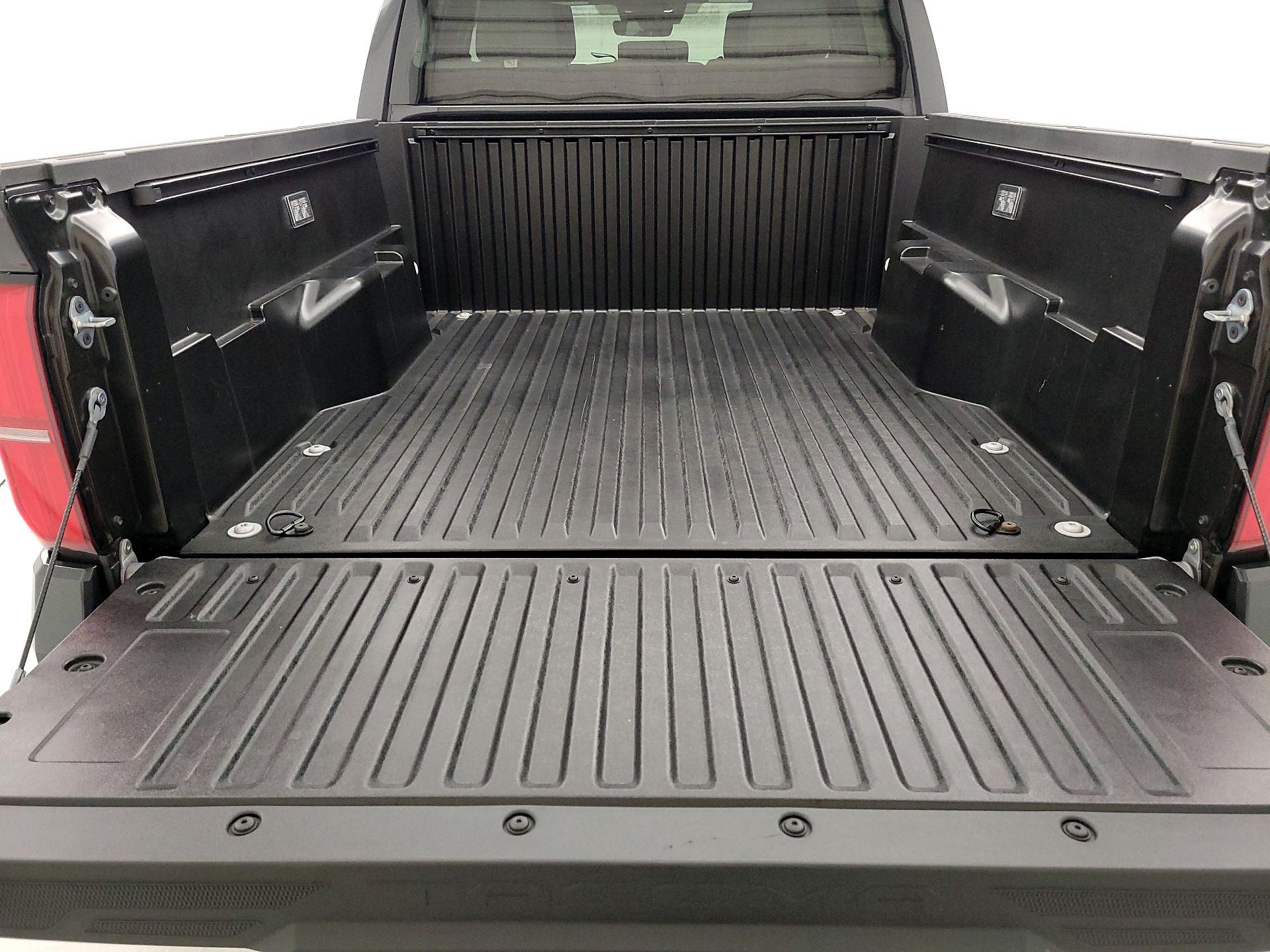 Thumbnail: 2025 Toyota Tacoma - 20