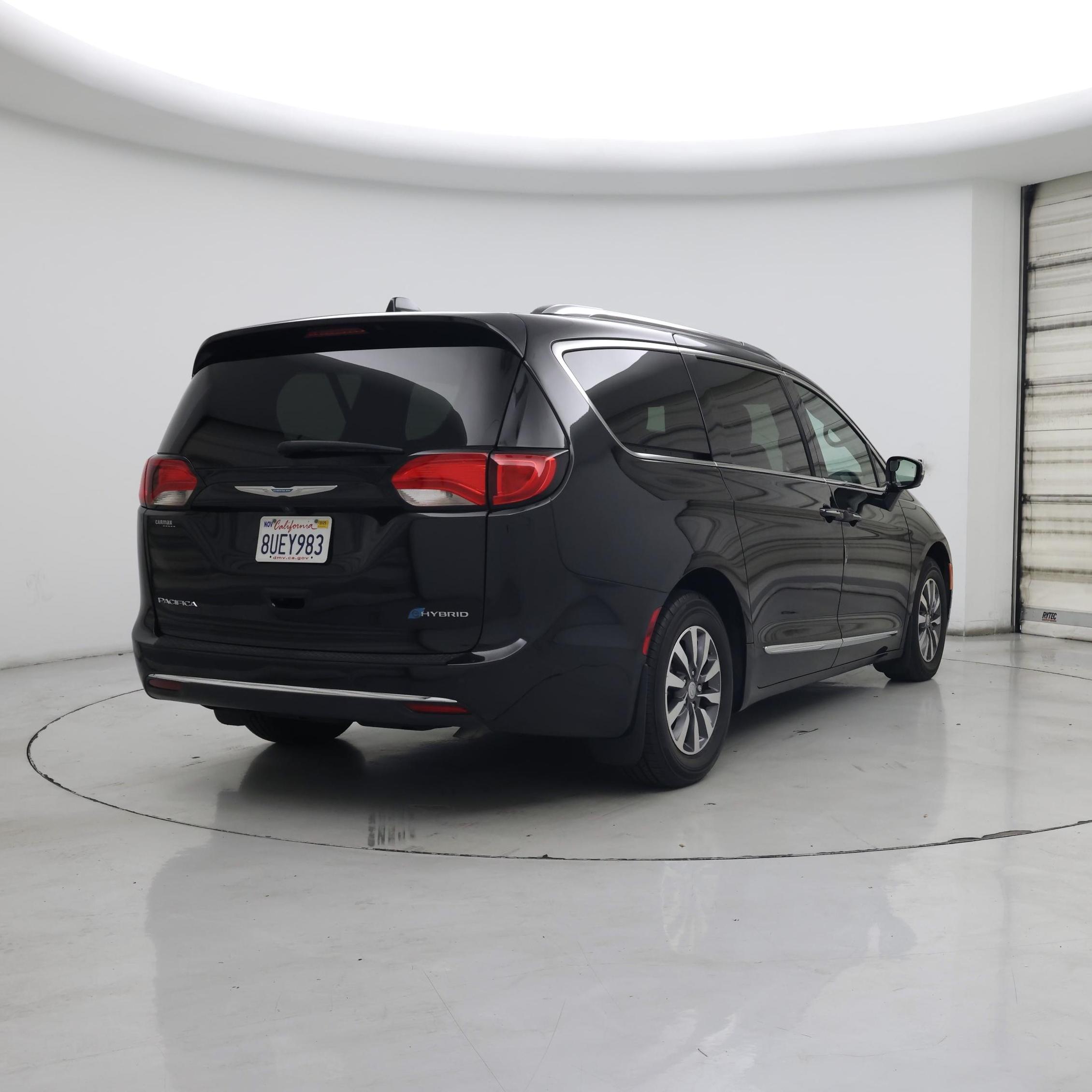 Thumbnail: 2020 Chrysler Pacifica - 8
