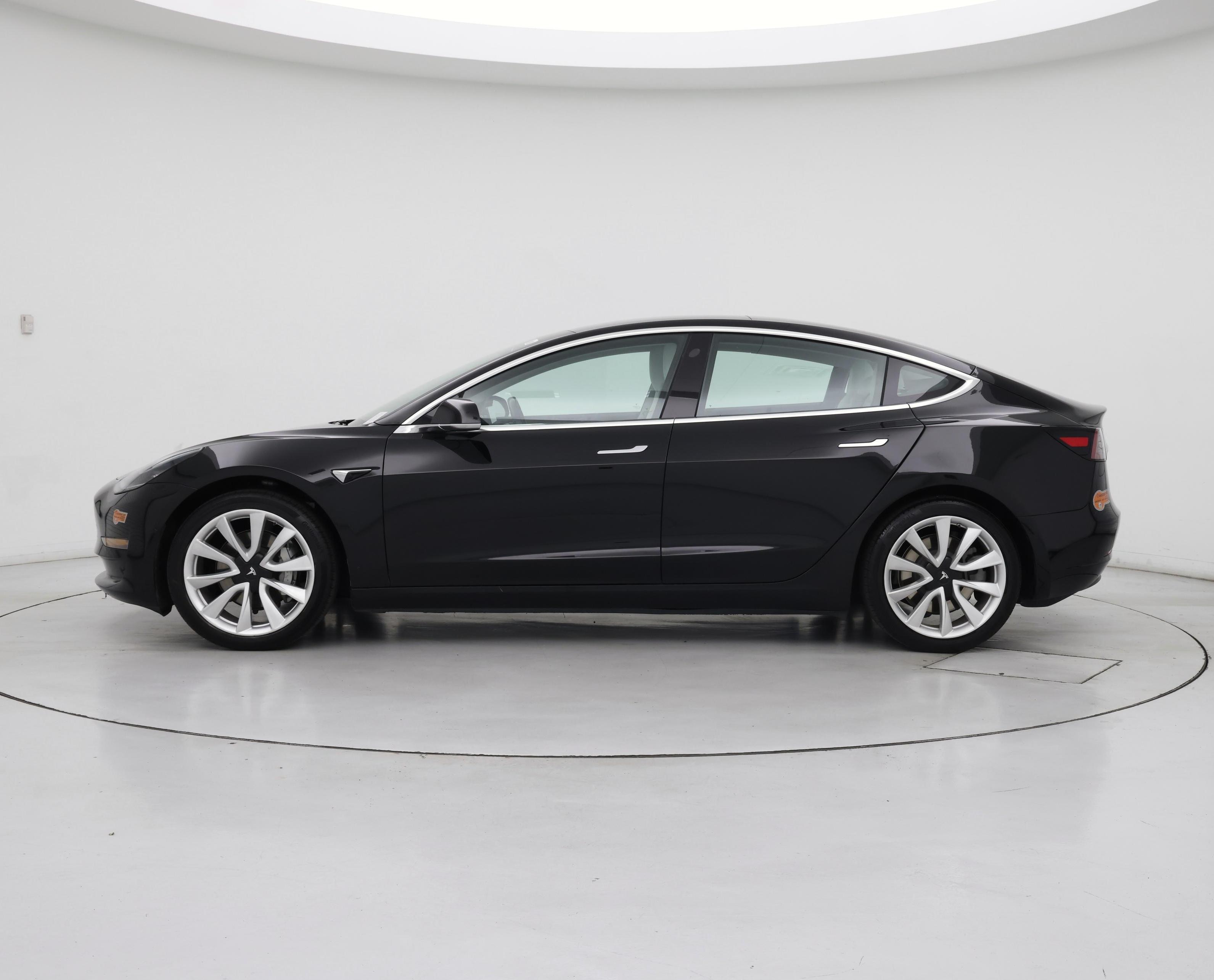 Thumbnail: 2019 Tesla Model 3 - 3