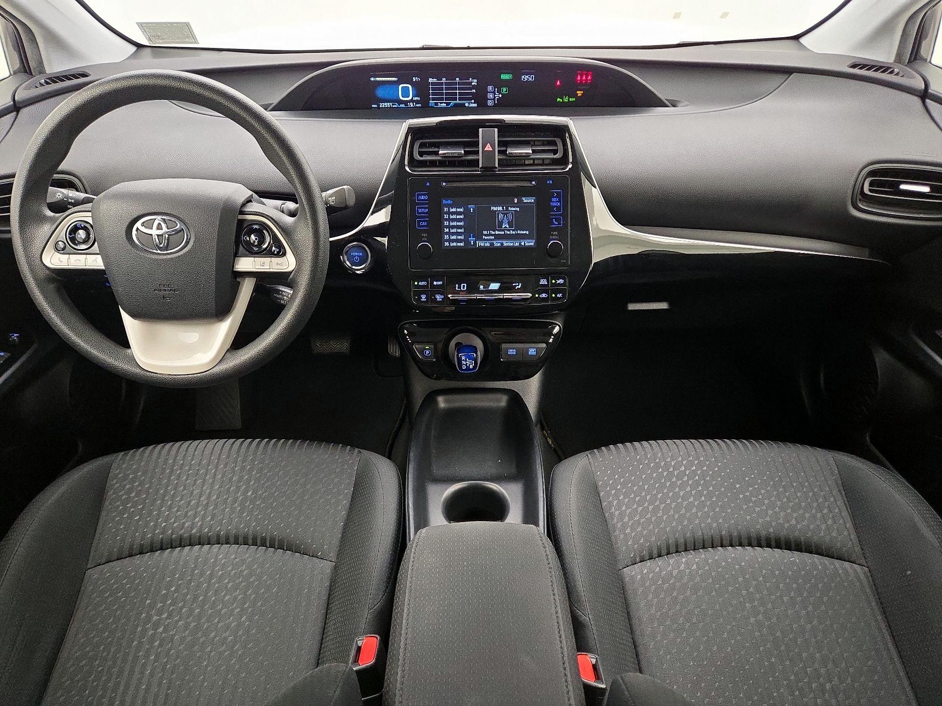 Thumbnail: 2018 Toyota Prius - 9
