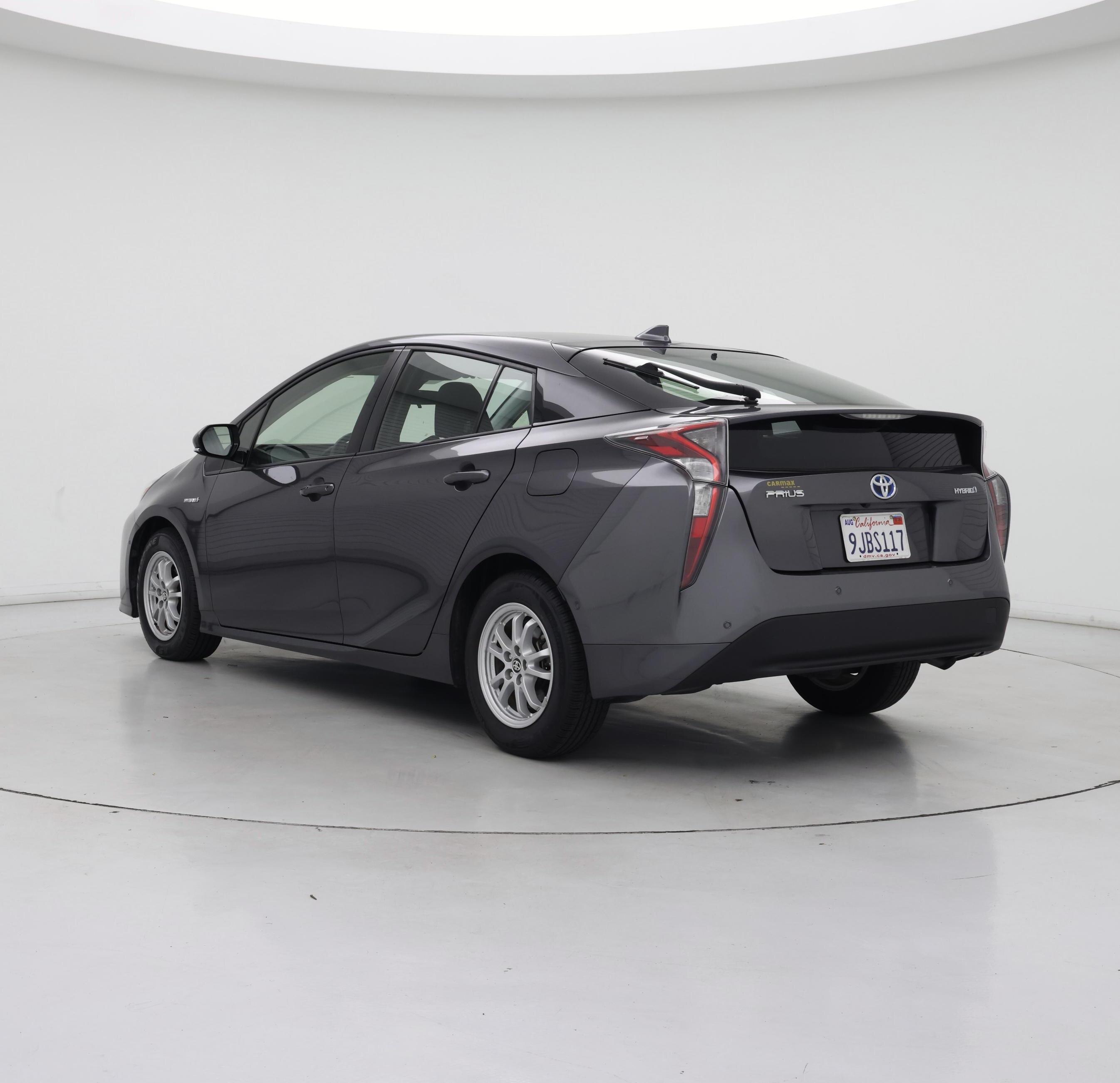 Thumbnail: 2018 Toyota Prius - 2