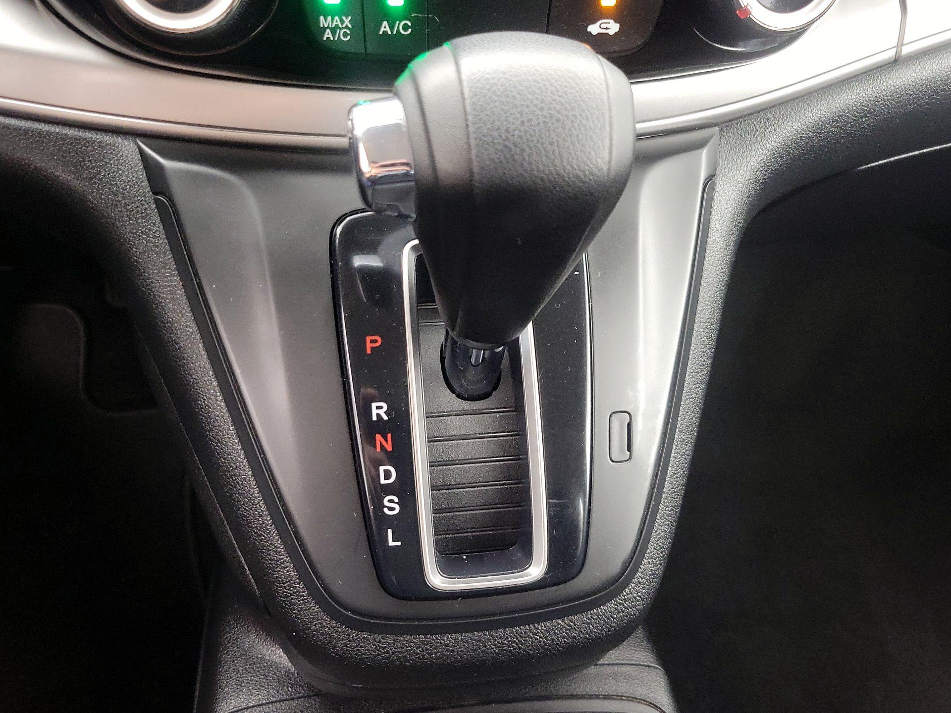 Thumbnail: 2016 Honda CR-V - 17