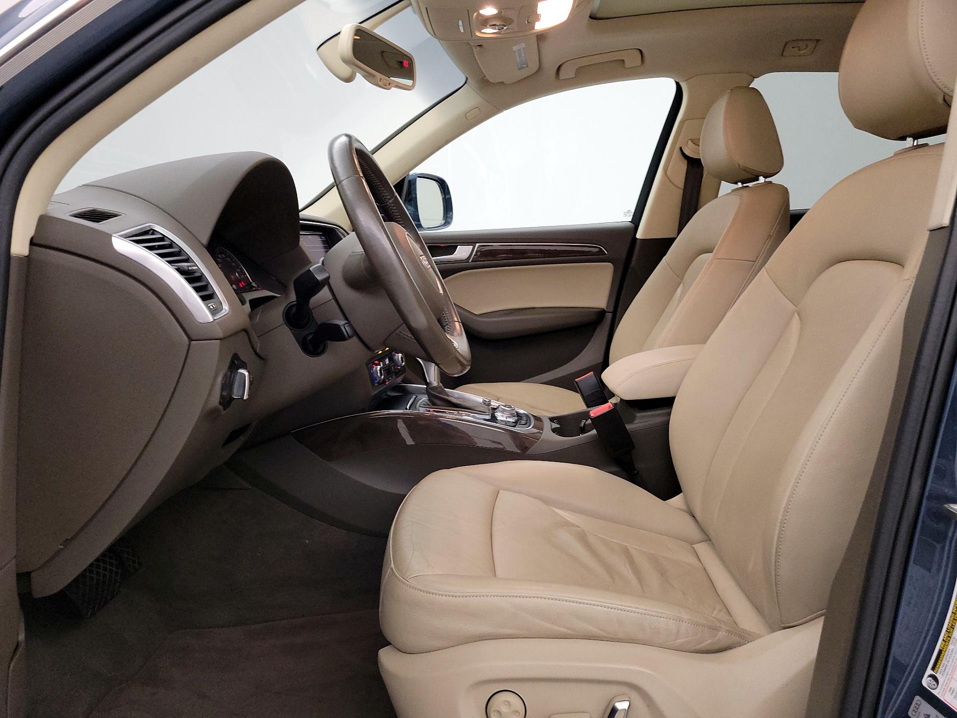 Thumbnail: 2016 Audi Q5 - 11
