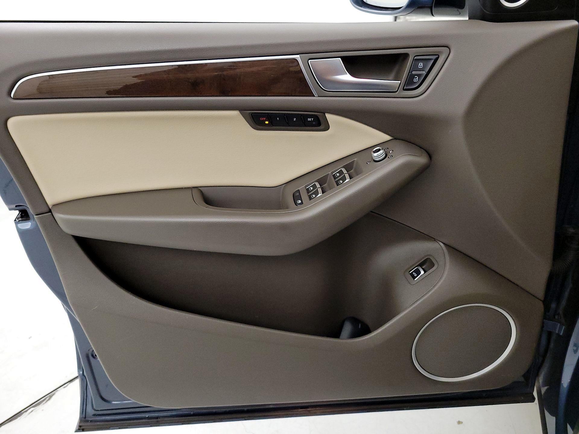 Thumbnail: 2016 Audi Q5 - 12