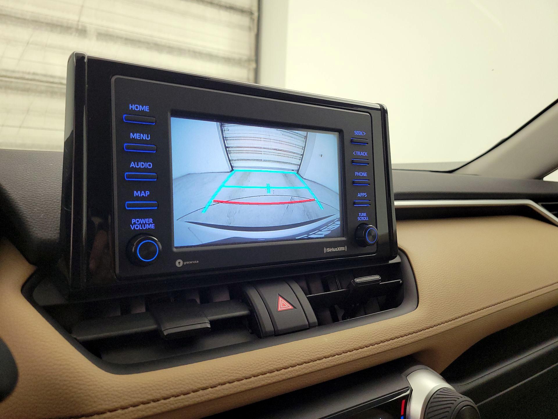 Thumbnail: 2021 Toyota RAV4 - 14