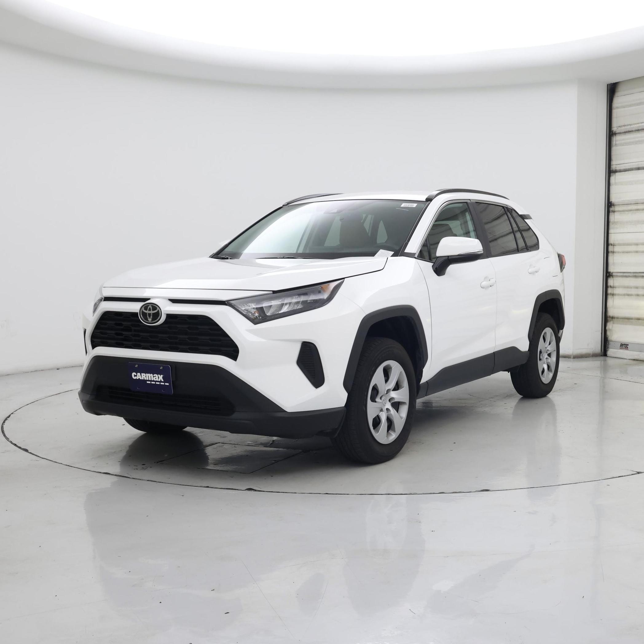 Thumbnail: 2021 Toyota RAV4 - 4