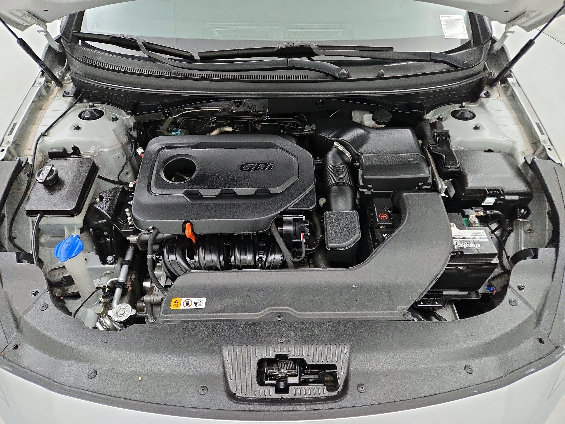 Thumbnail: 2015 Hyundai Sonata - 20