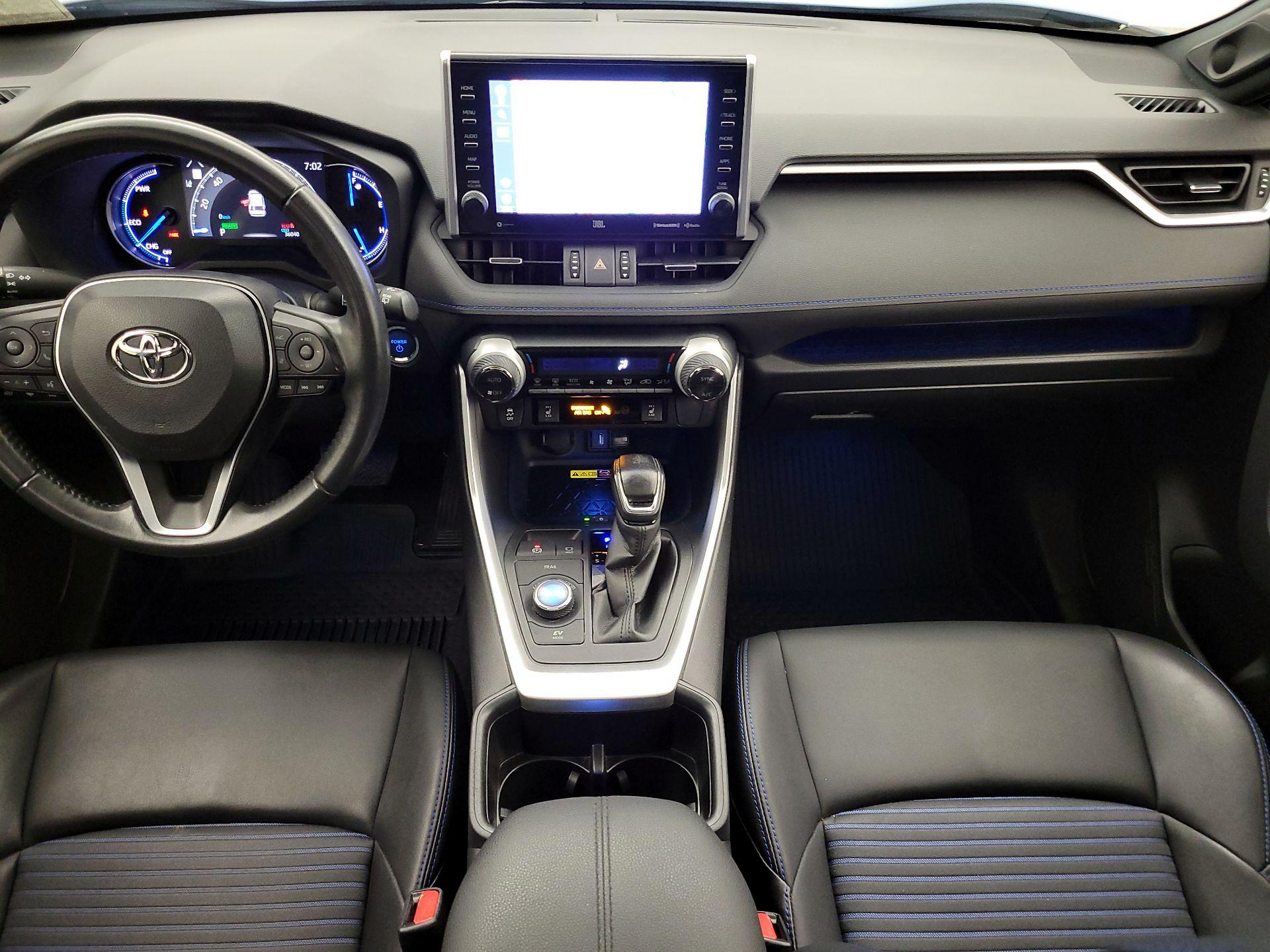 Thumbnail: 2022 Toyota RAV4 - 9