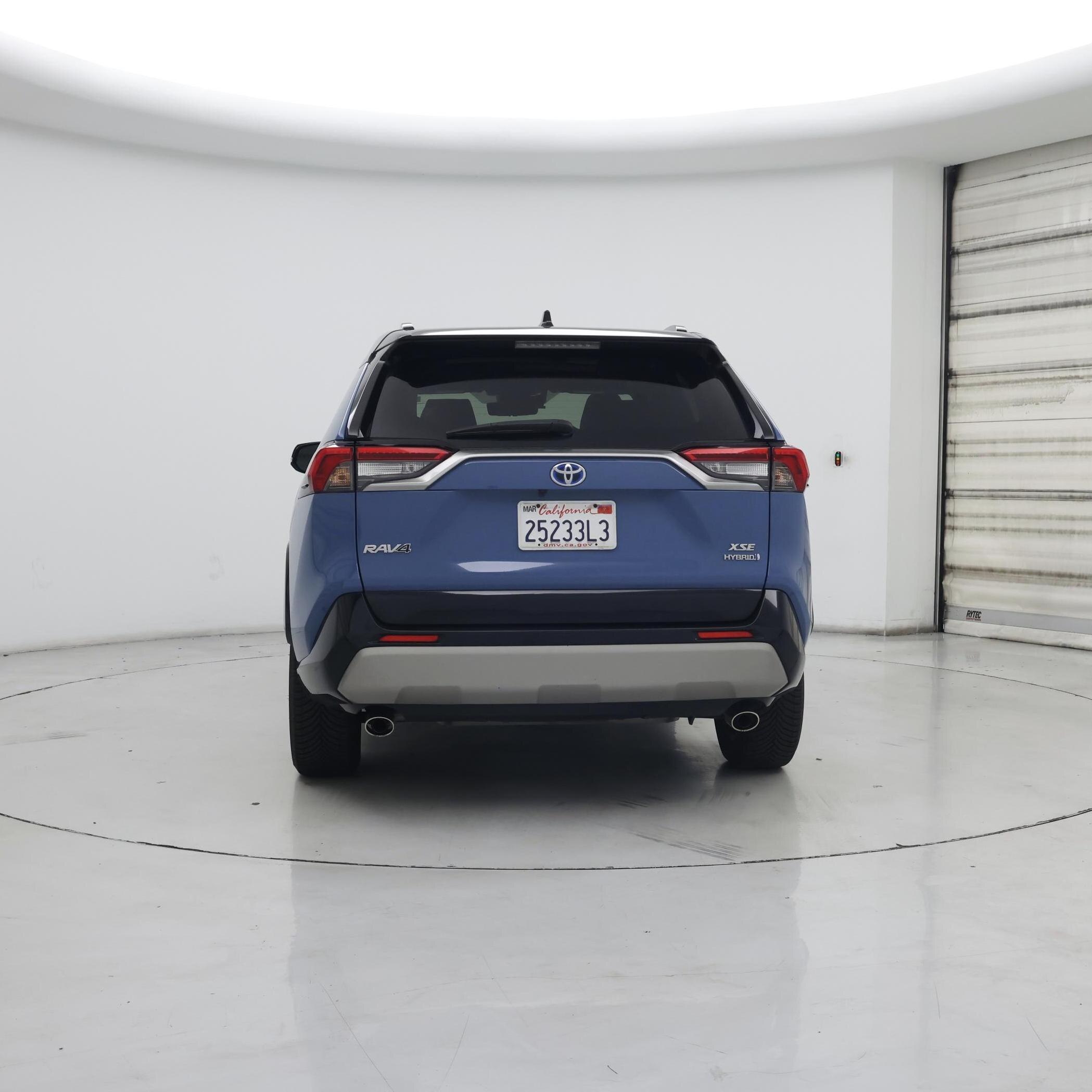 Thumbnail: 2022 Toyota RAV4 - 6