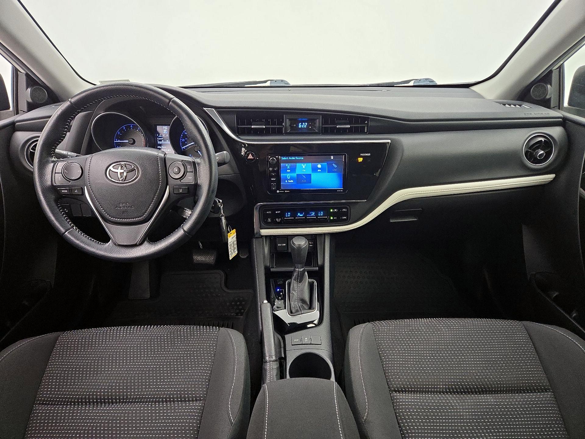 Thumbnail: 2018 Toyota Corolla iM - 9