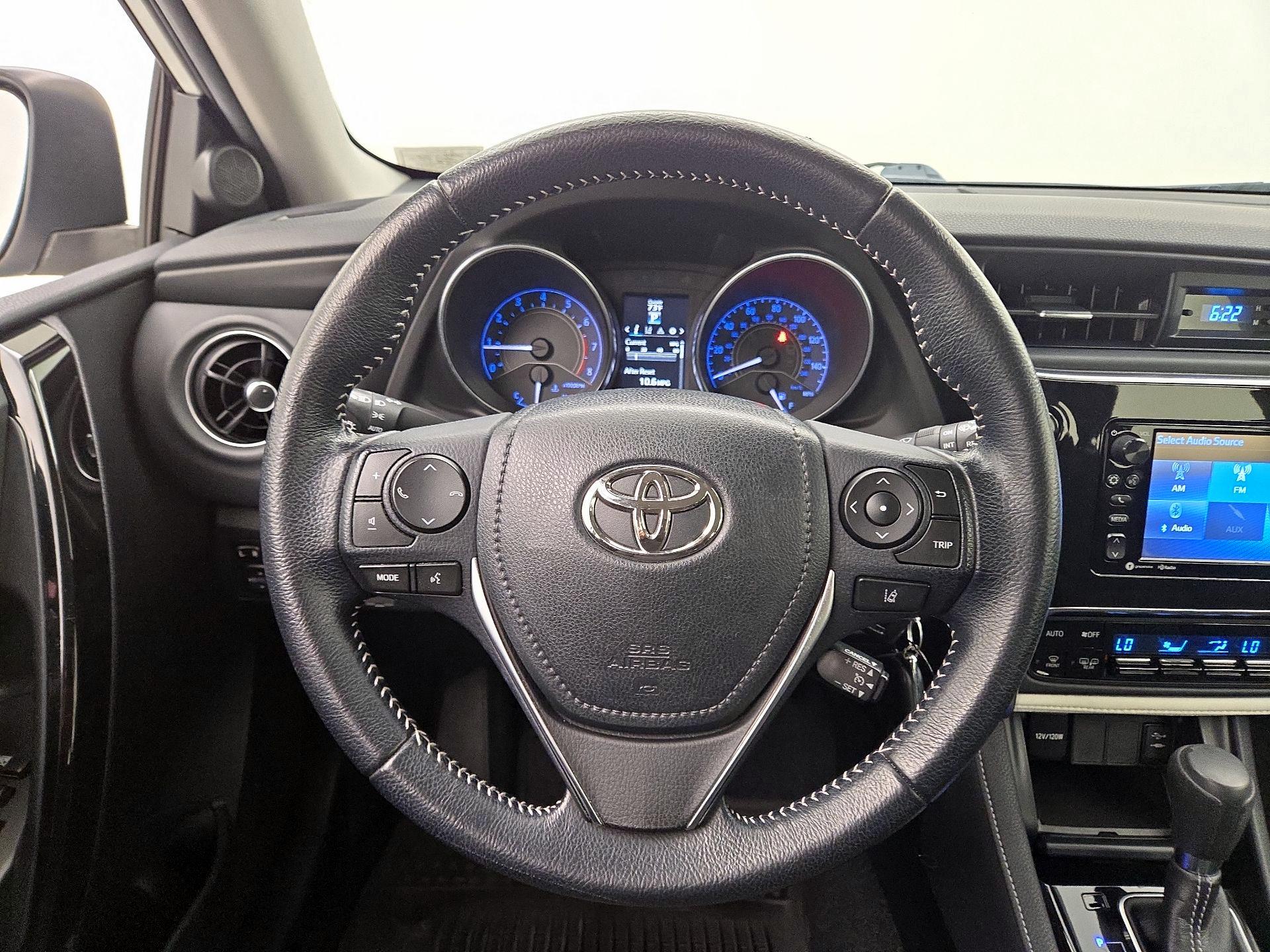 Thumbnail: 2018 Toyota Corolla iM - 10