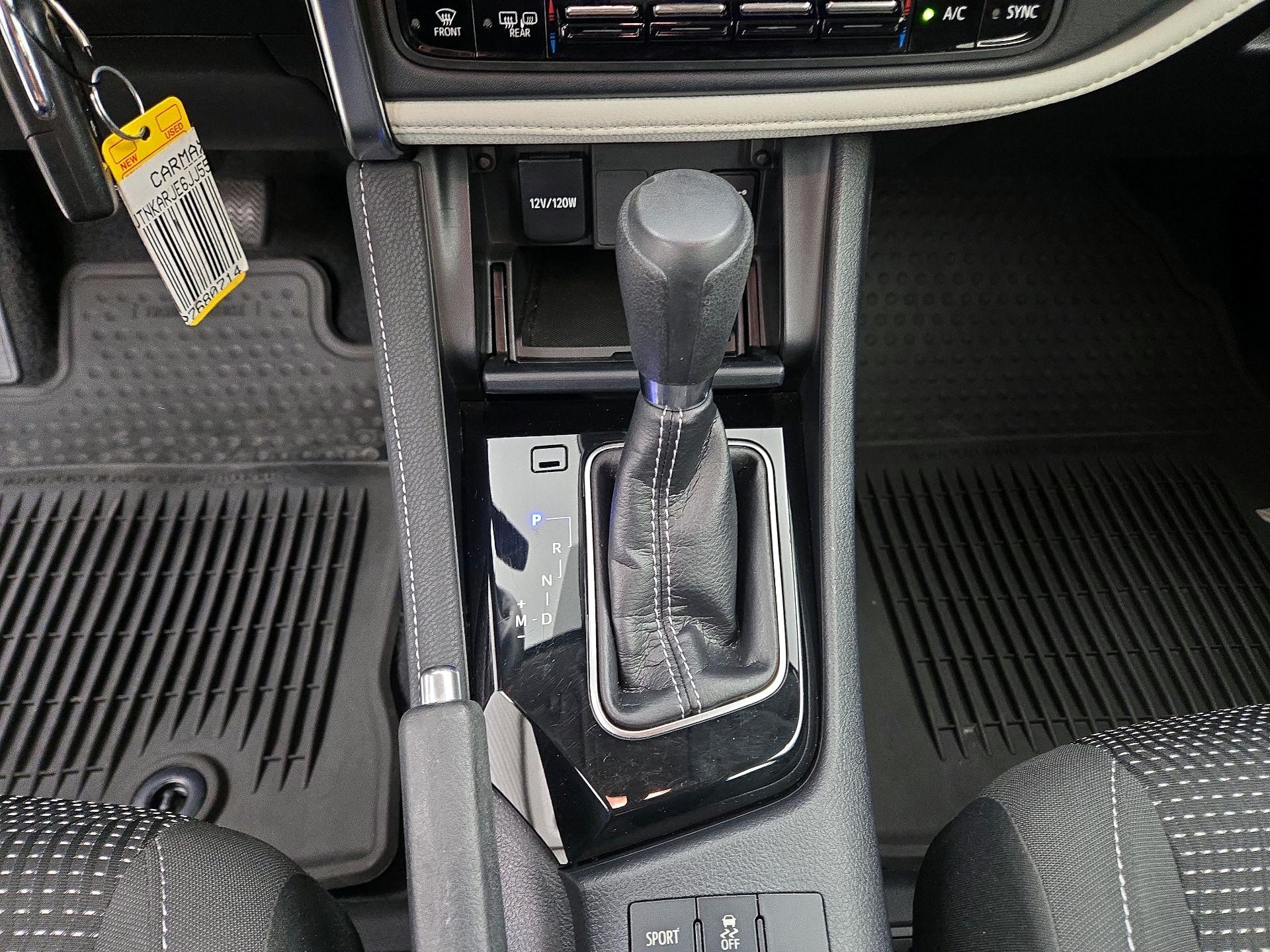 Thumbnail: 2018 Toyota Corolla iM - 17