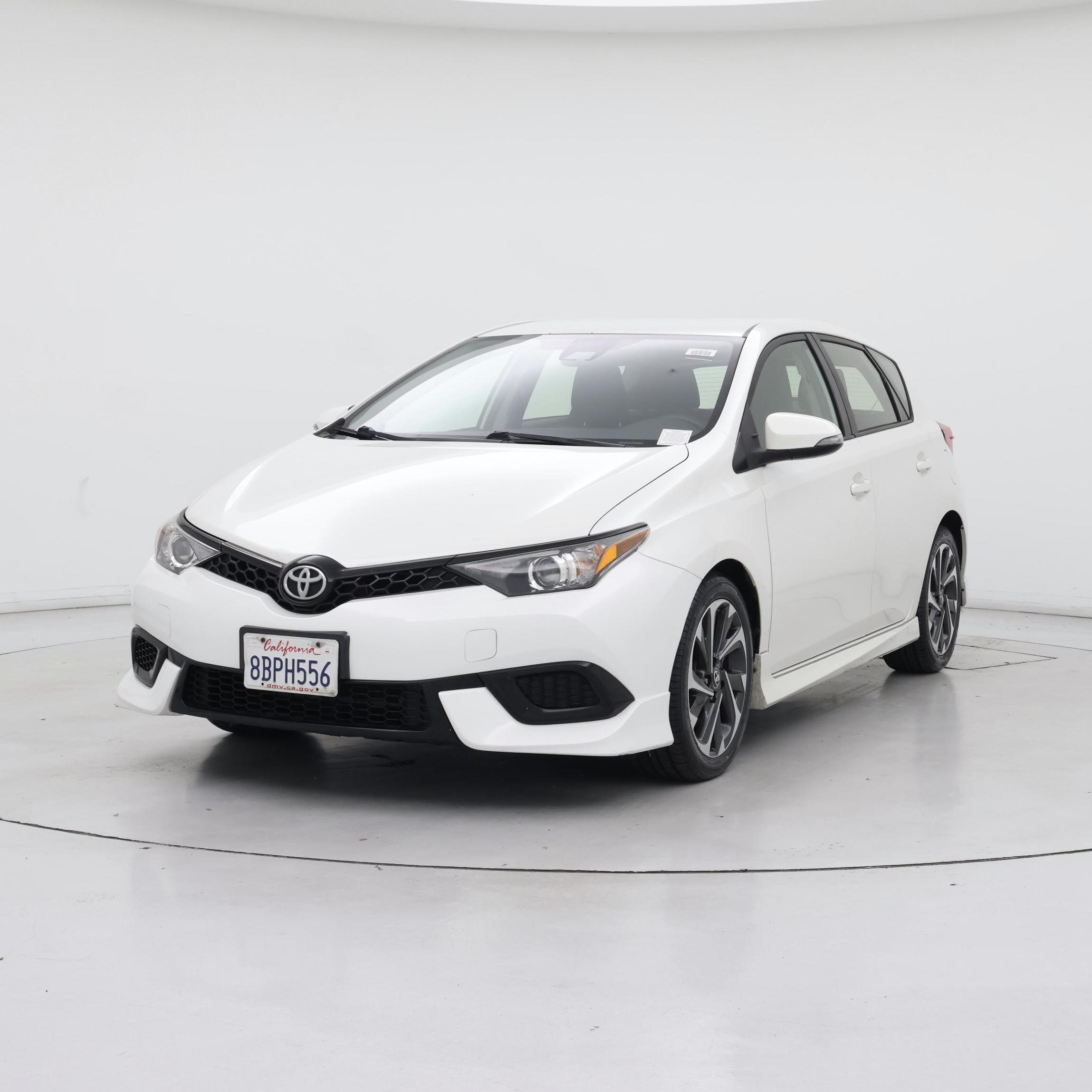Thumbnail: 2018 Toyota Corolla iM - 4
