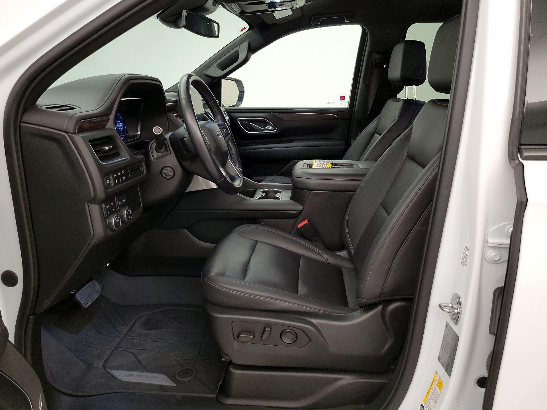 Thumbnail: 2023 Chevrolet Suburban - 11