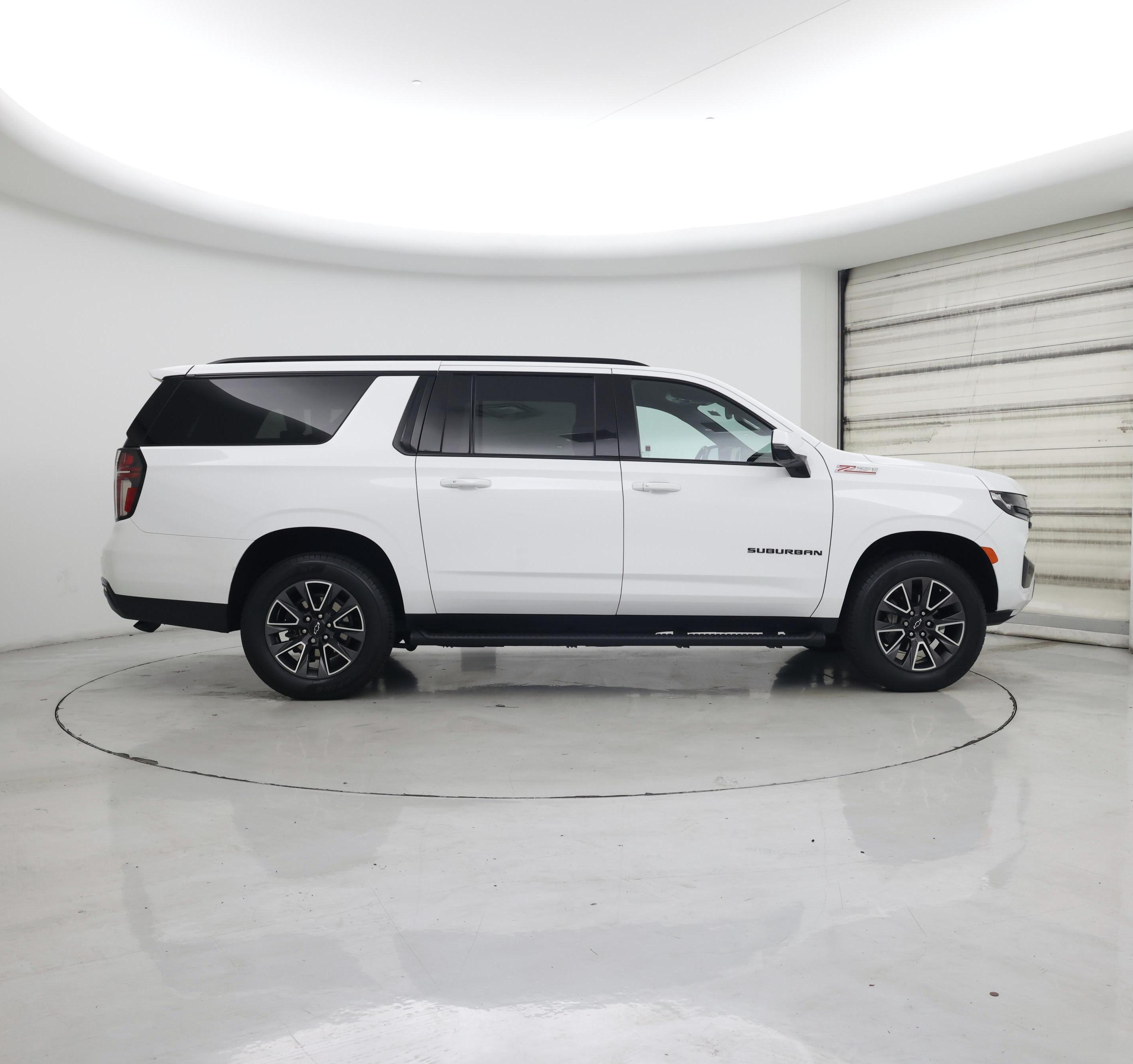 Thumbnail: 2023 Chevrolet Suburban - 7