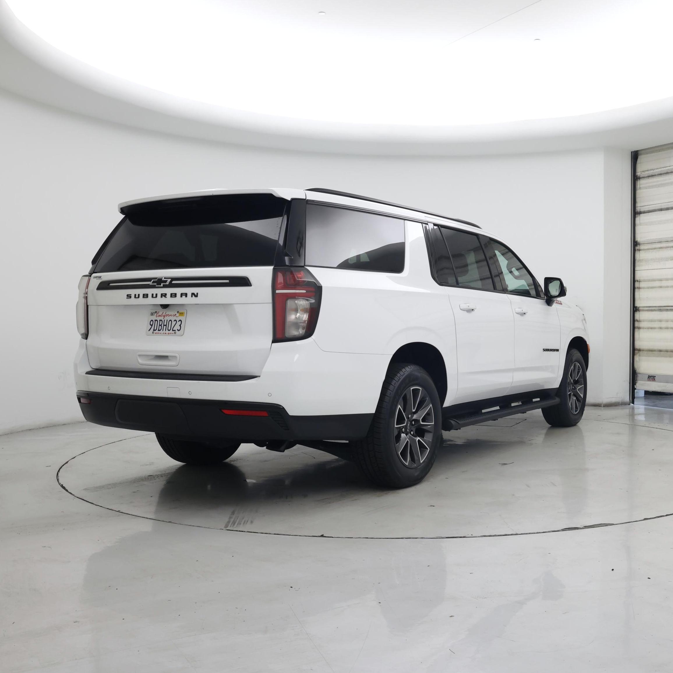 Thumbnail: 2023 Chevrolet Suburban - 8