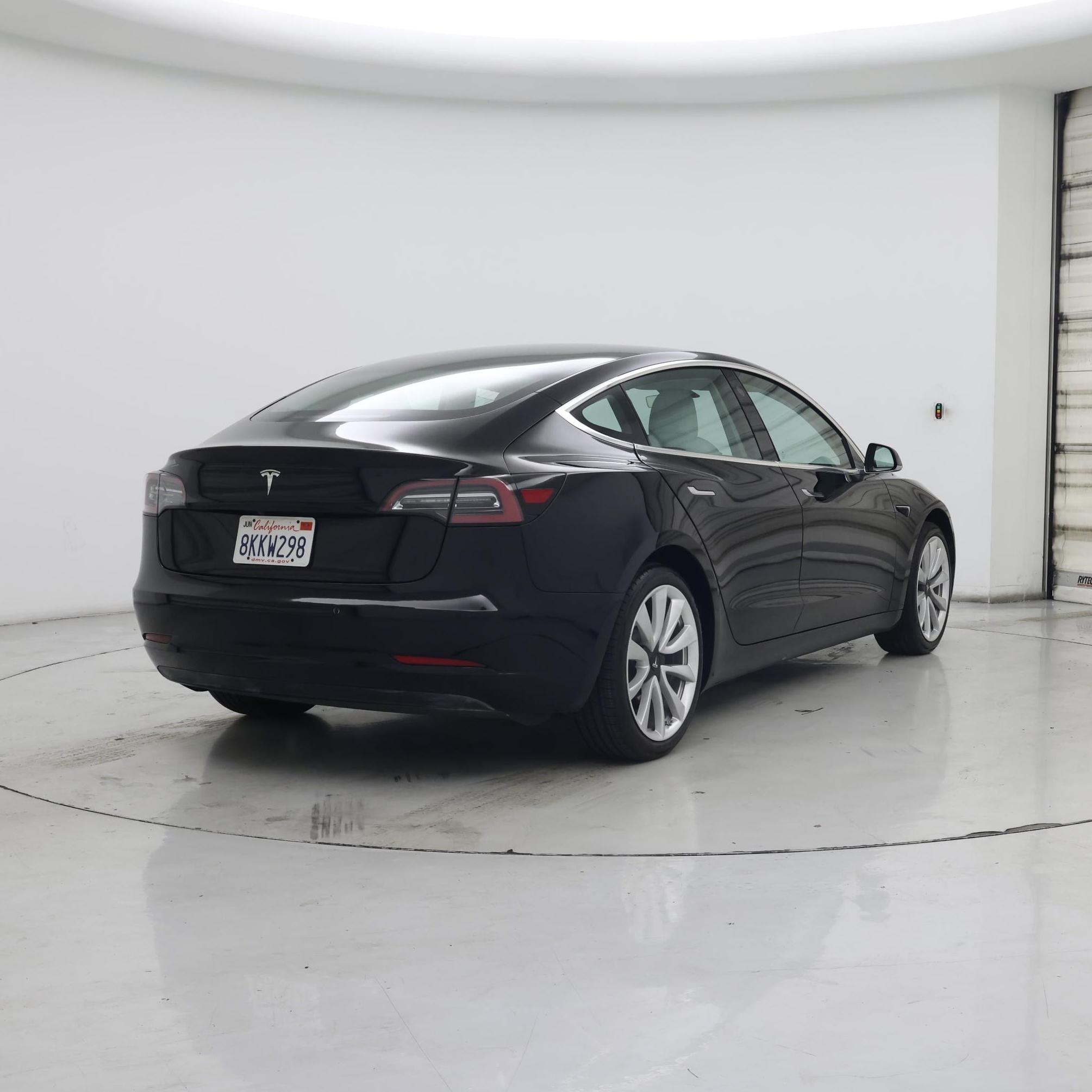 Thumbnail: 2019 Tesla Model 3 - 8