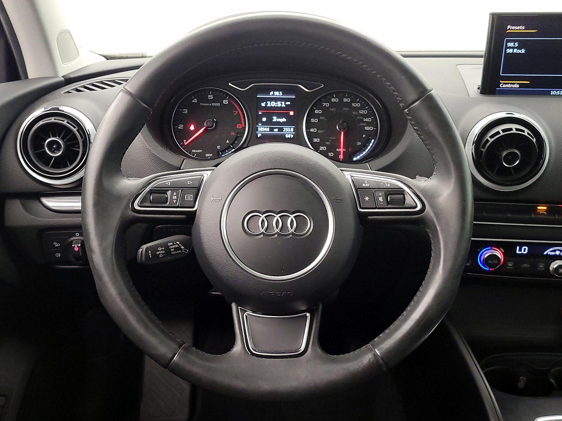 Thumbnail: 2016 Audi A3 - 10