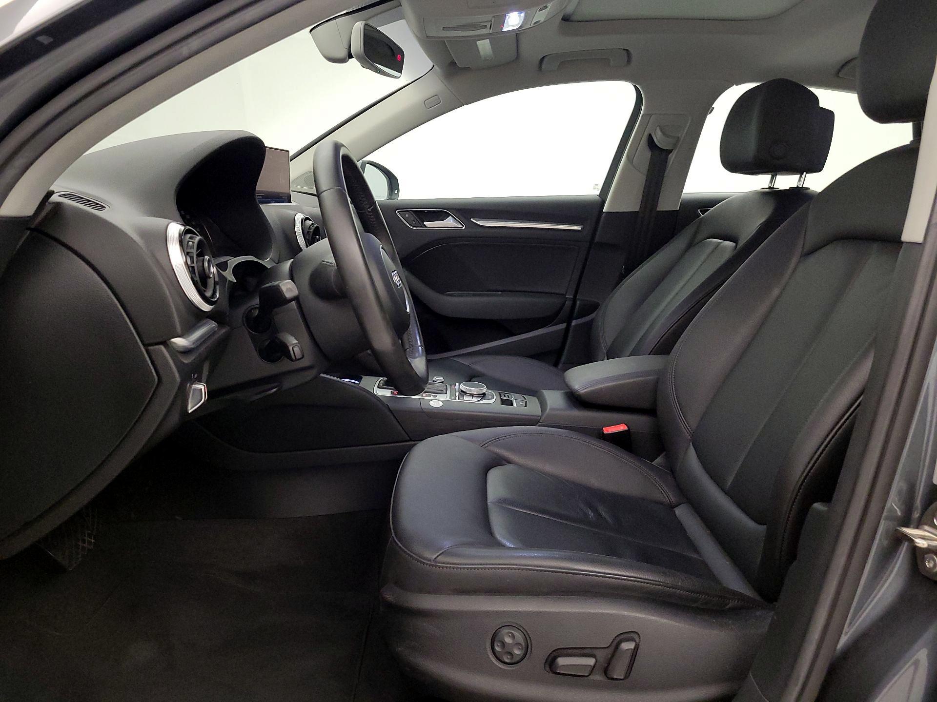 Thumbnail: 2016 Audi A3 - 11