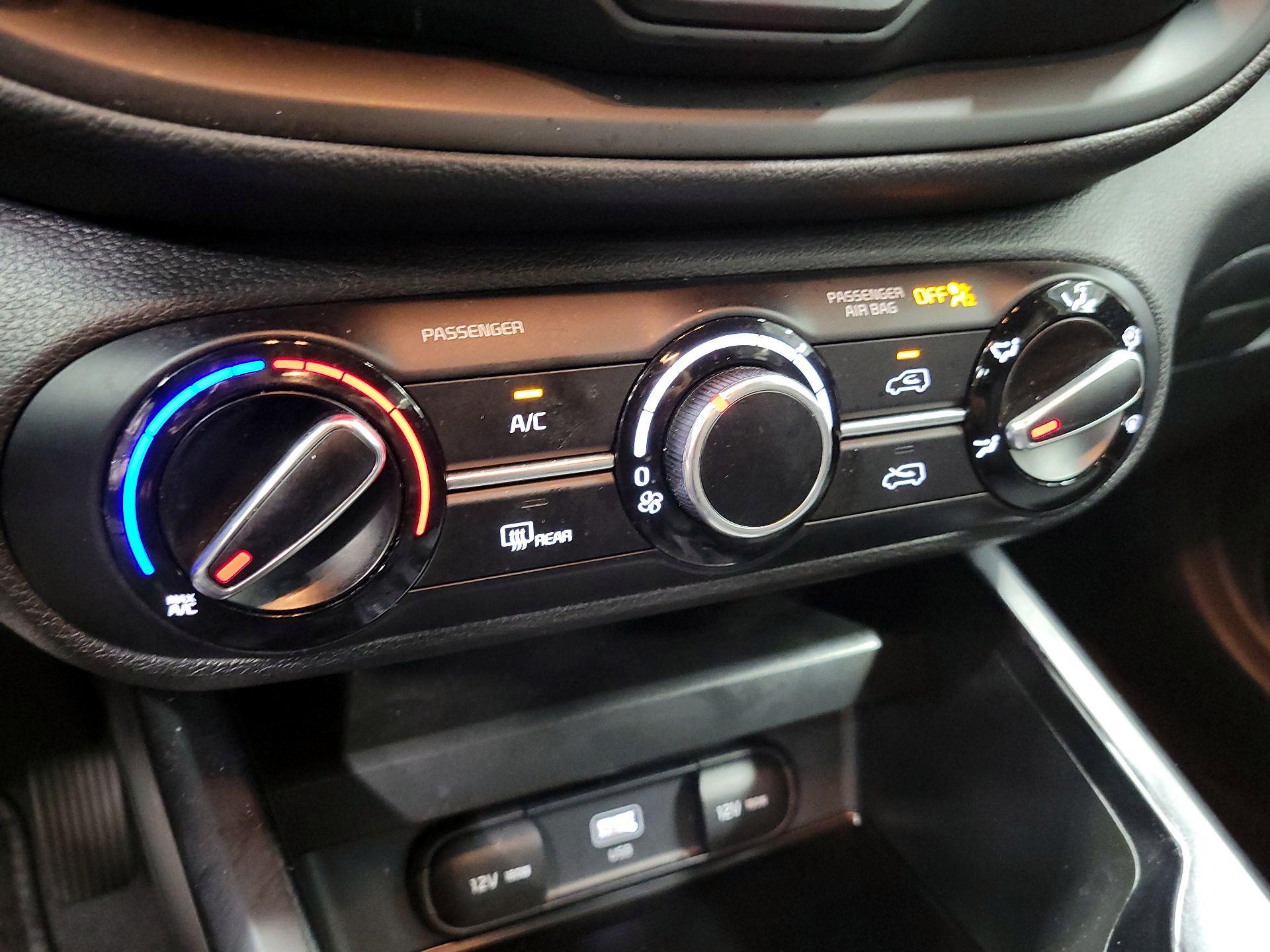 Thumbnail: 2023 Kia Soul - 16