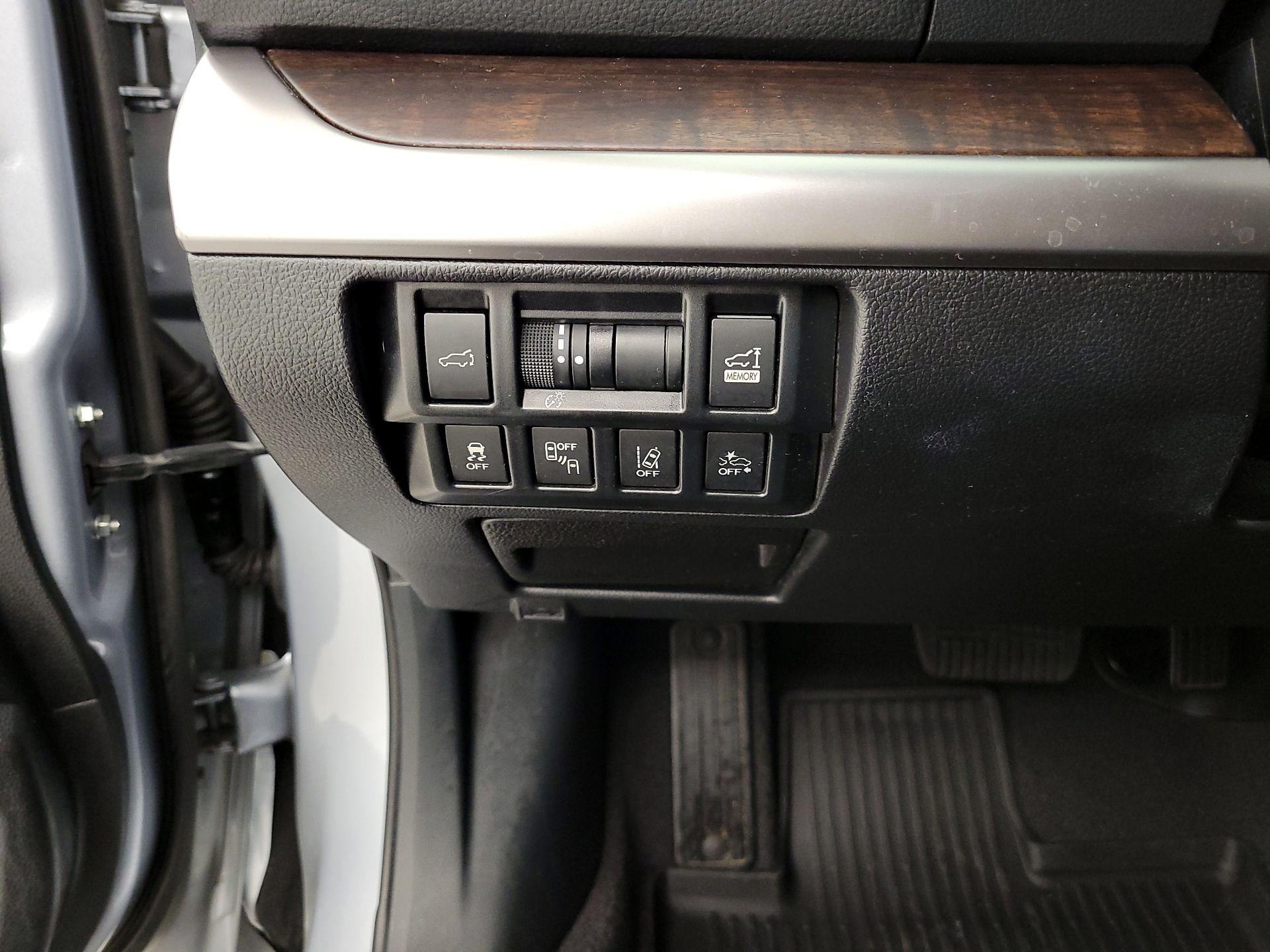 Thumbnail: 2019 Subaru Outback - 13