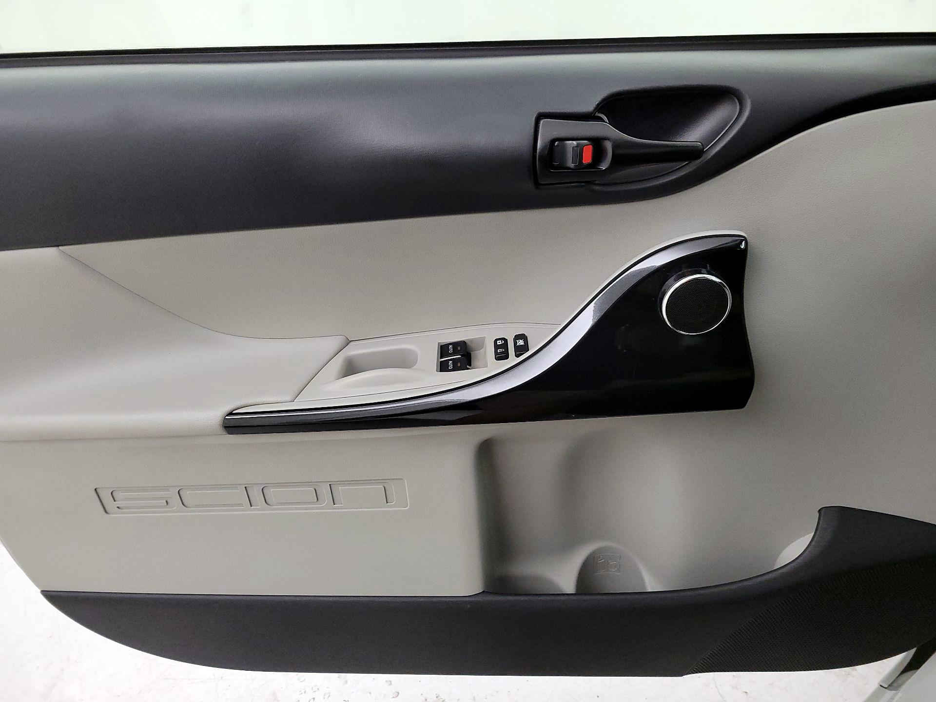 Thumbnail: 2014 Scion iQ - 12