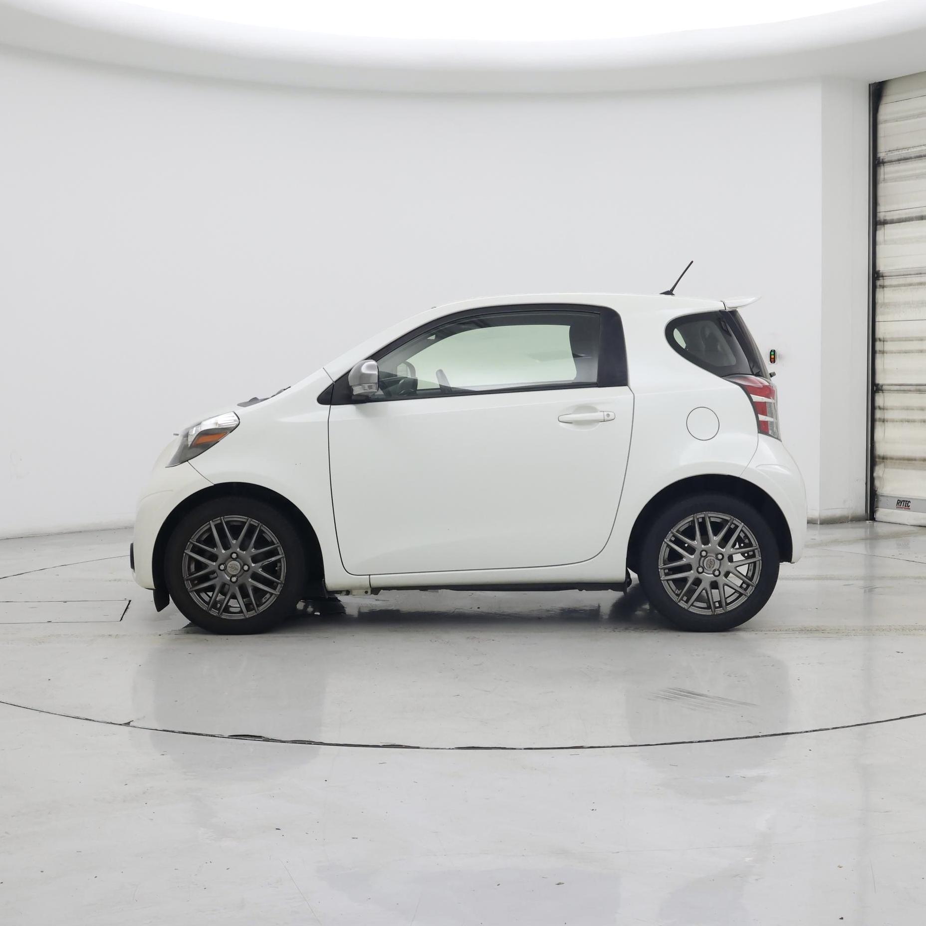Thumbnail: 2014 Scion iQ - 3