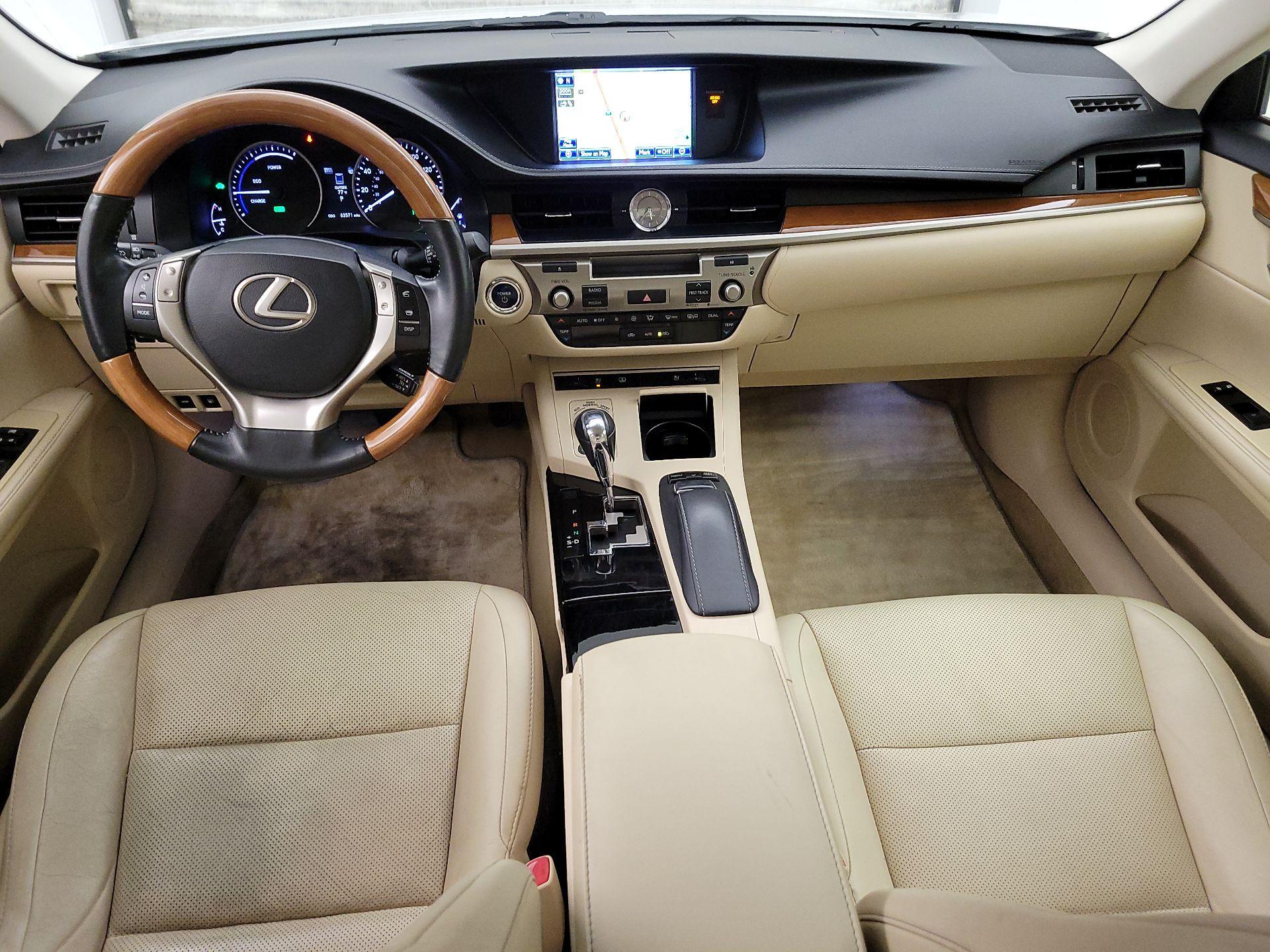 Thumbnail: 2014 Lexus ES - 9