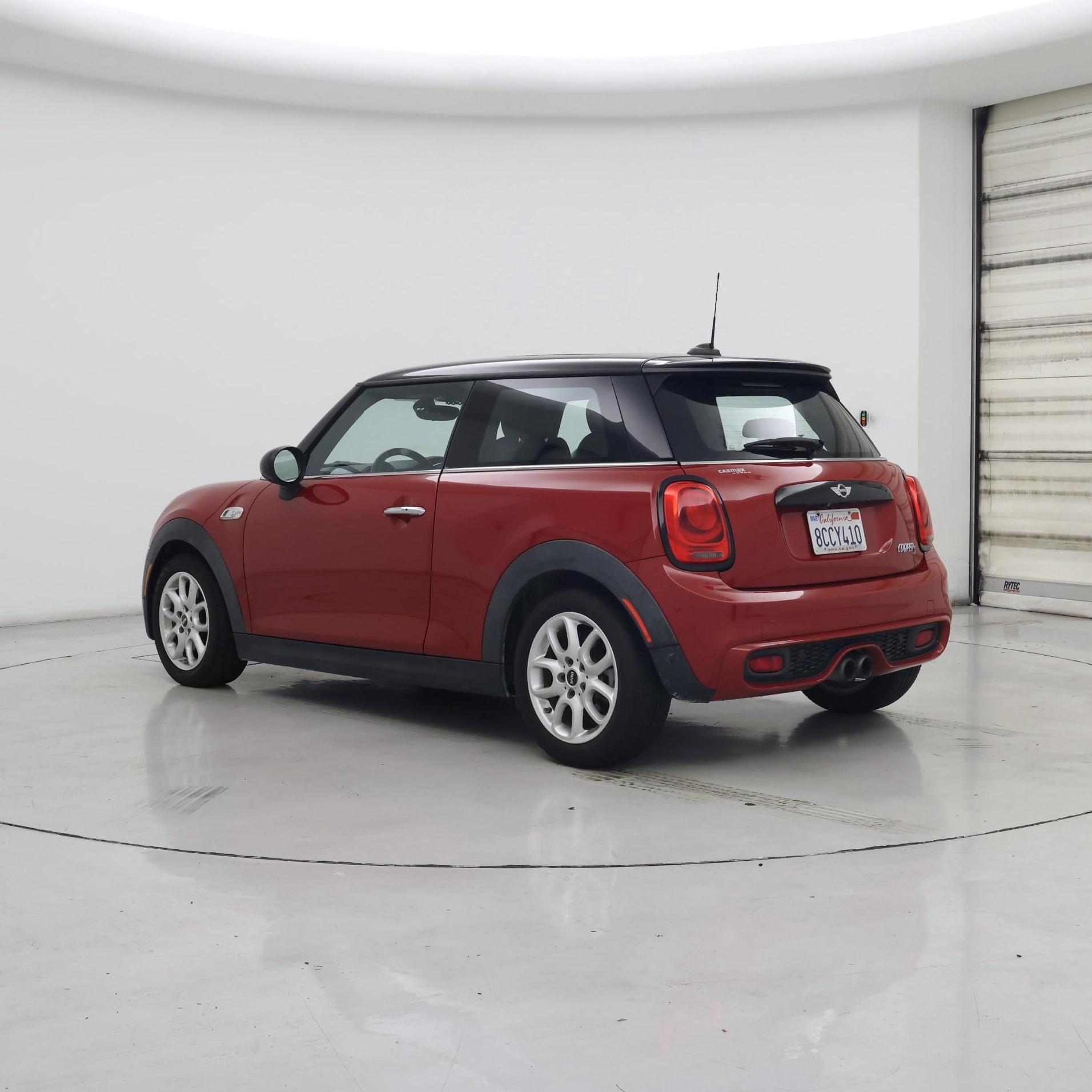Thumbnail: 2016 MINI Cooper Hardtop - 2