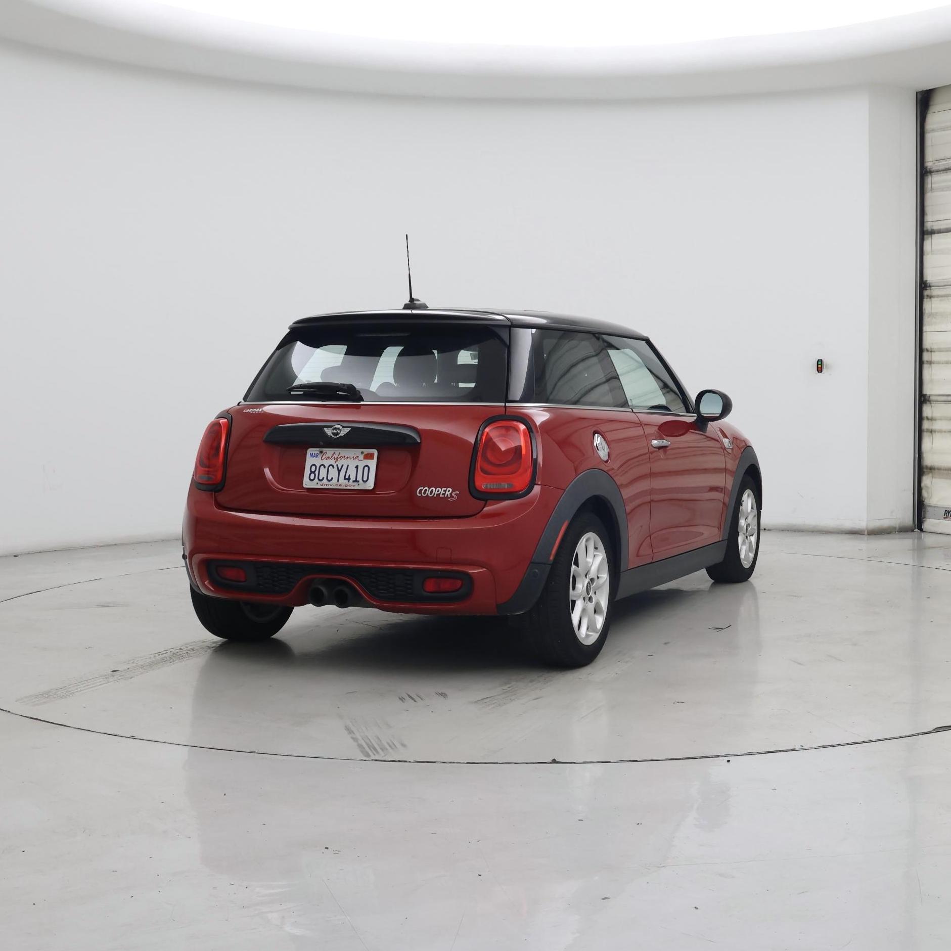 Thumbnail: 2016 MINI Cooper Hardtop - 8