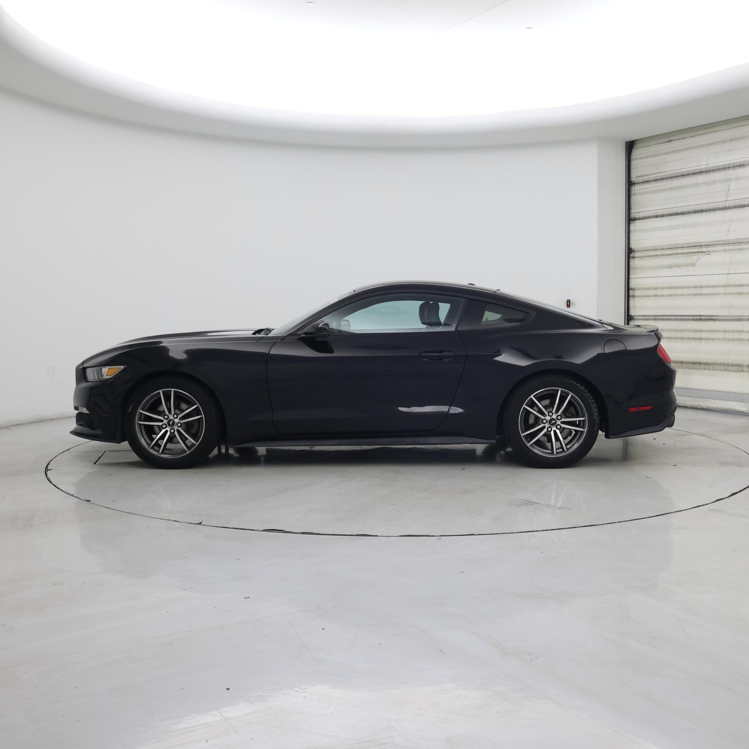 Thumbnail: 2017 Ford Mustang - 3