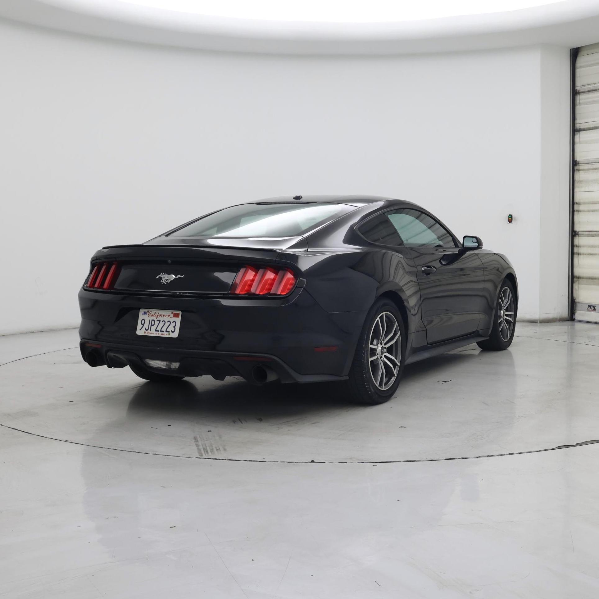 Thumbnail: 2017 Ford Mustang - 8