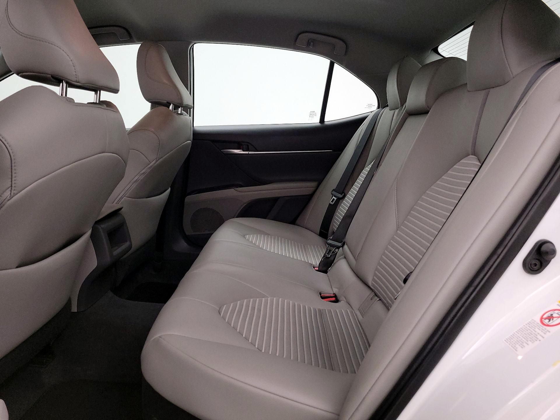 Thumbnail: 2018 Toyota Camry - 19
