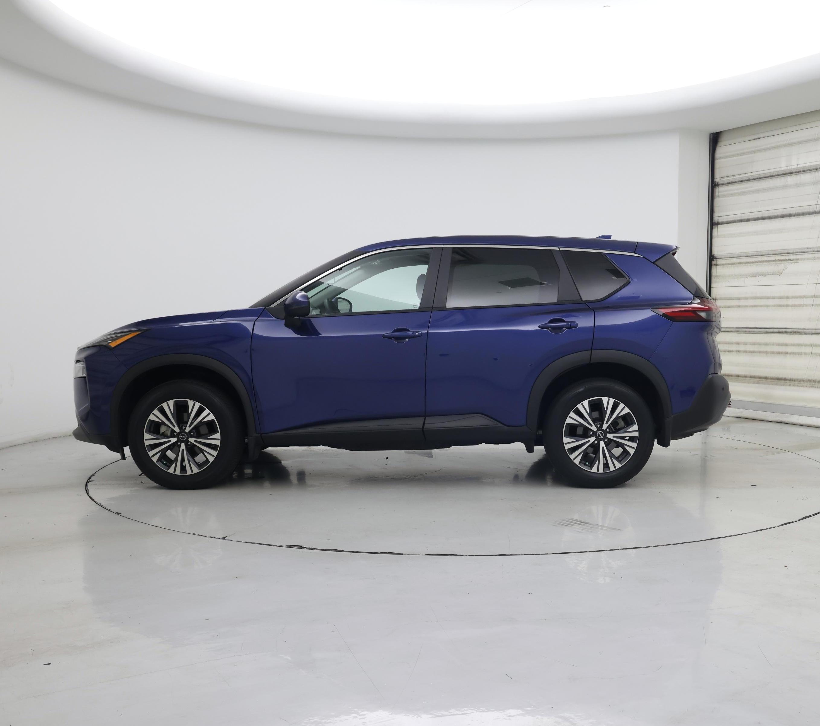 Thumbnail: 2022 Nissan Rogue - 3