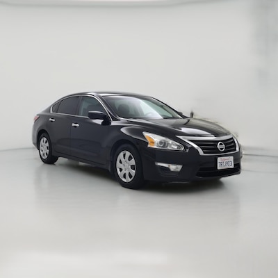 Black 2014 Nissan Altima S