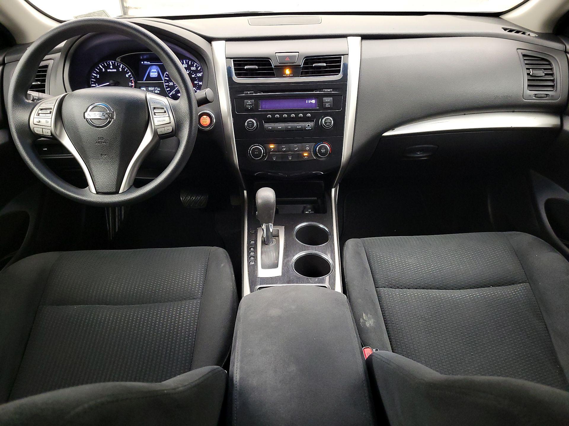 Thumbnail: 2014 Nissan Altima - 9