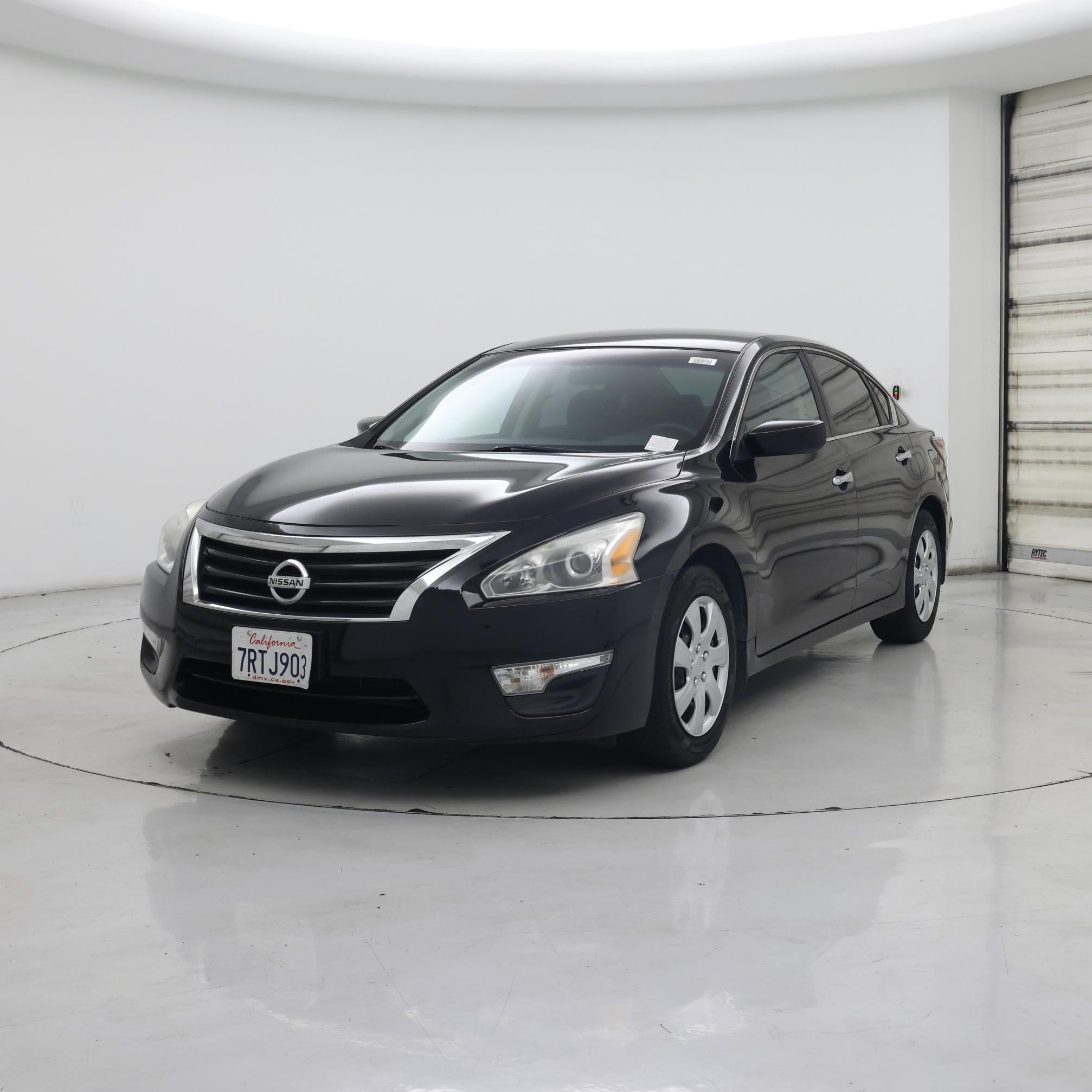 Thumbnail: 2014 Nissan Altima - 4