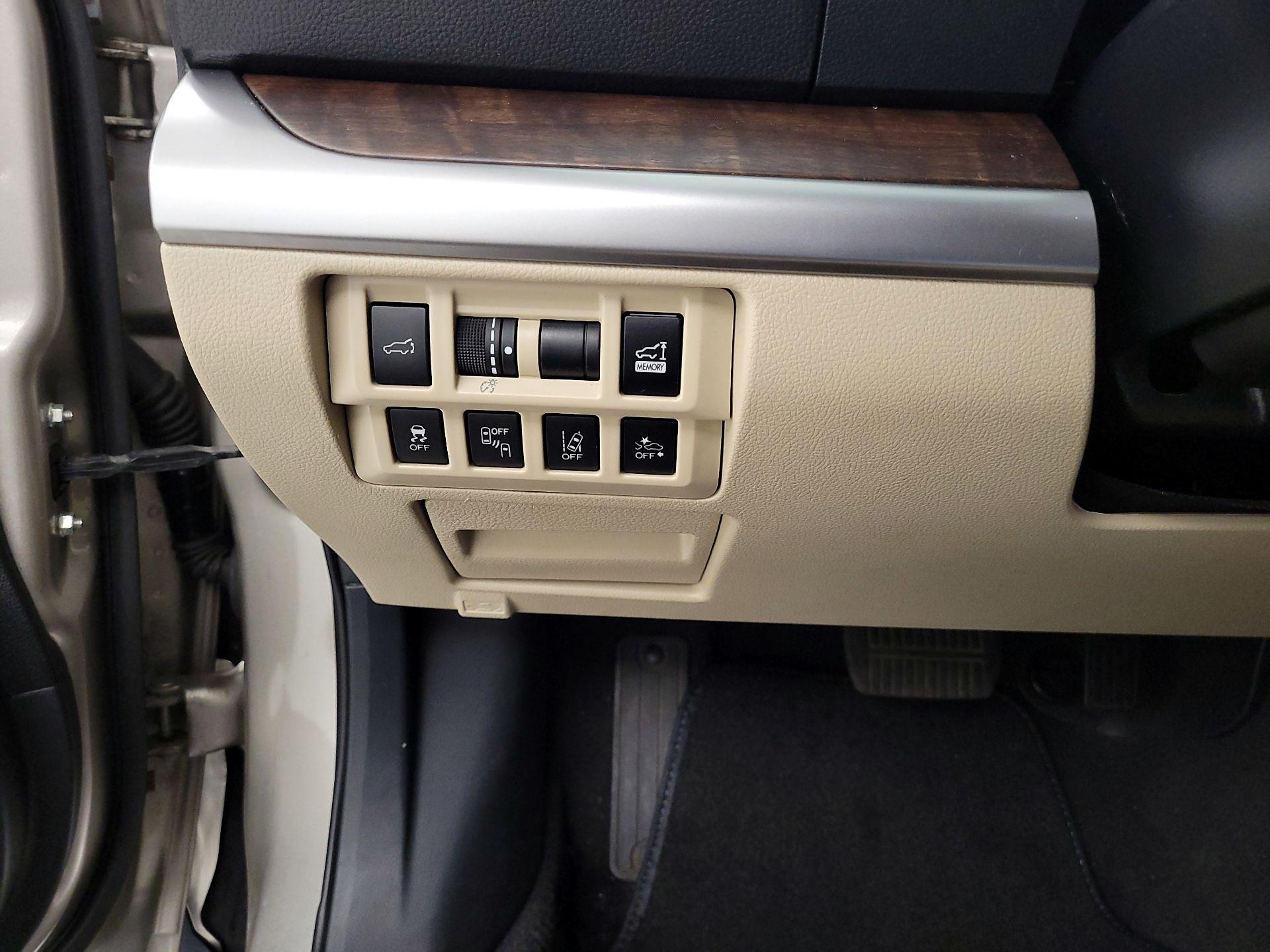 Thumbnail: 2018 Subaru Outback - 13
