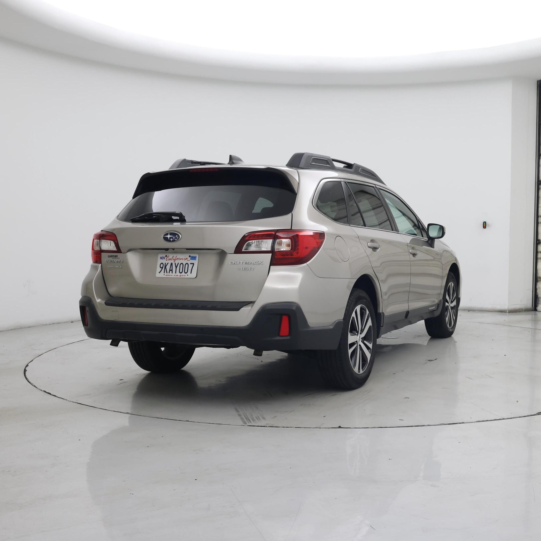 Thumbnail: 2018 Subaru Outback - 8
